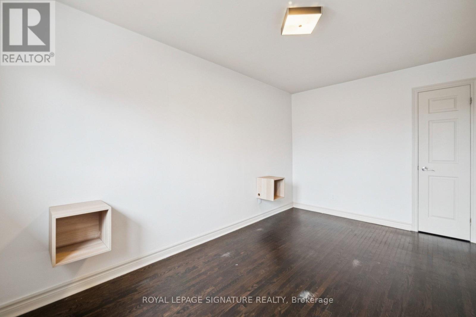 94 Belgravia Avenue, Toronto, Ontario  M6E 2M5 - Photo 12 - W12699604