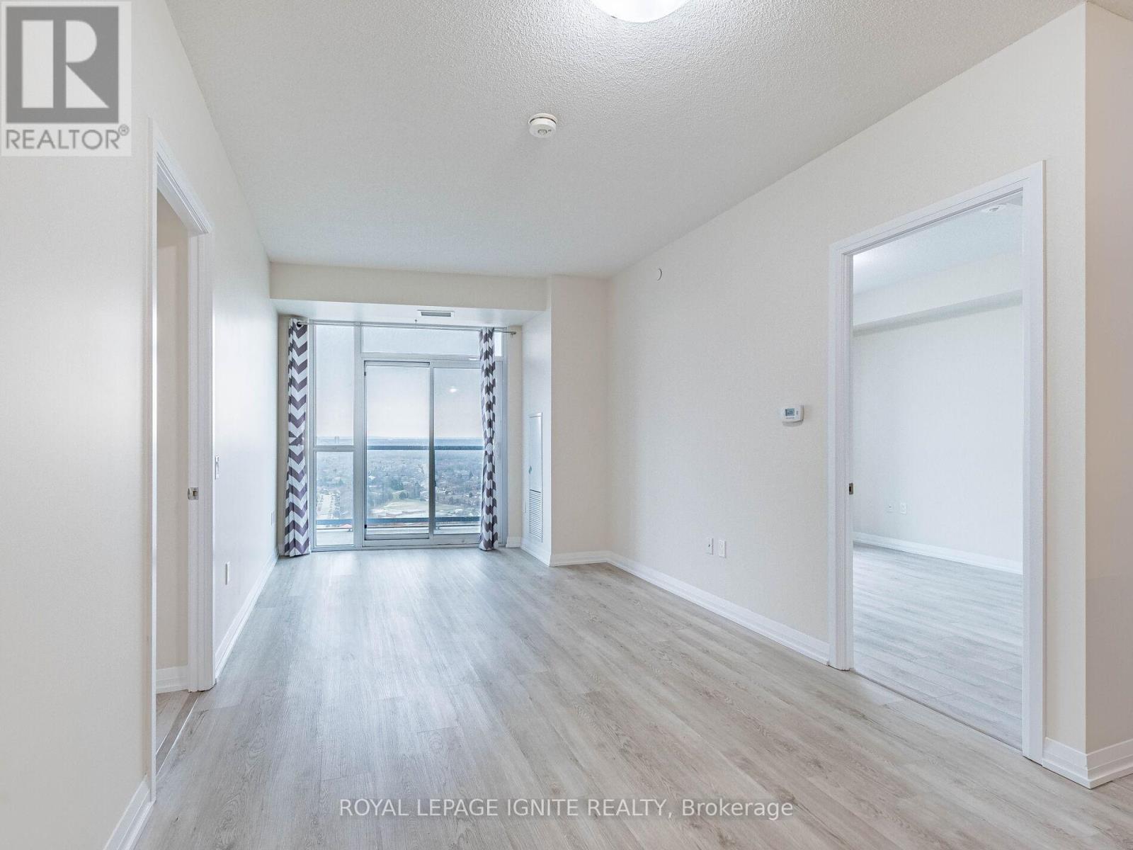 2516 - 35 Watergarden Drive, Mississauga, Ontario  L5R 0G8 - Photo 14 - W12699656