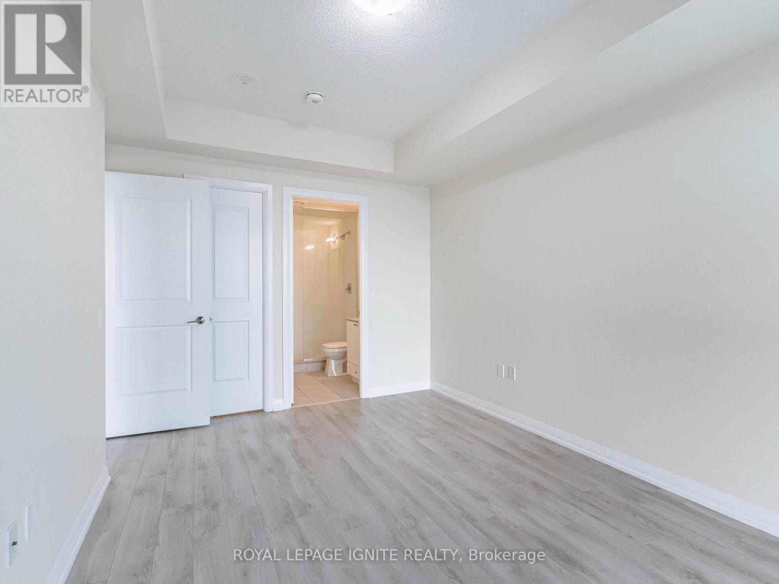 2516 - 35 Watergarden Drive, Mississauga, Ontario  L5R 0G8 - Photo 20 - W12699656