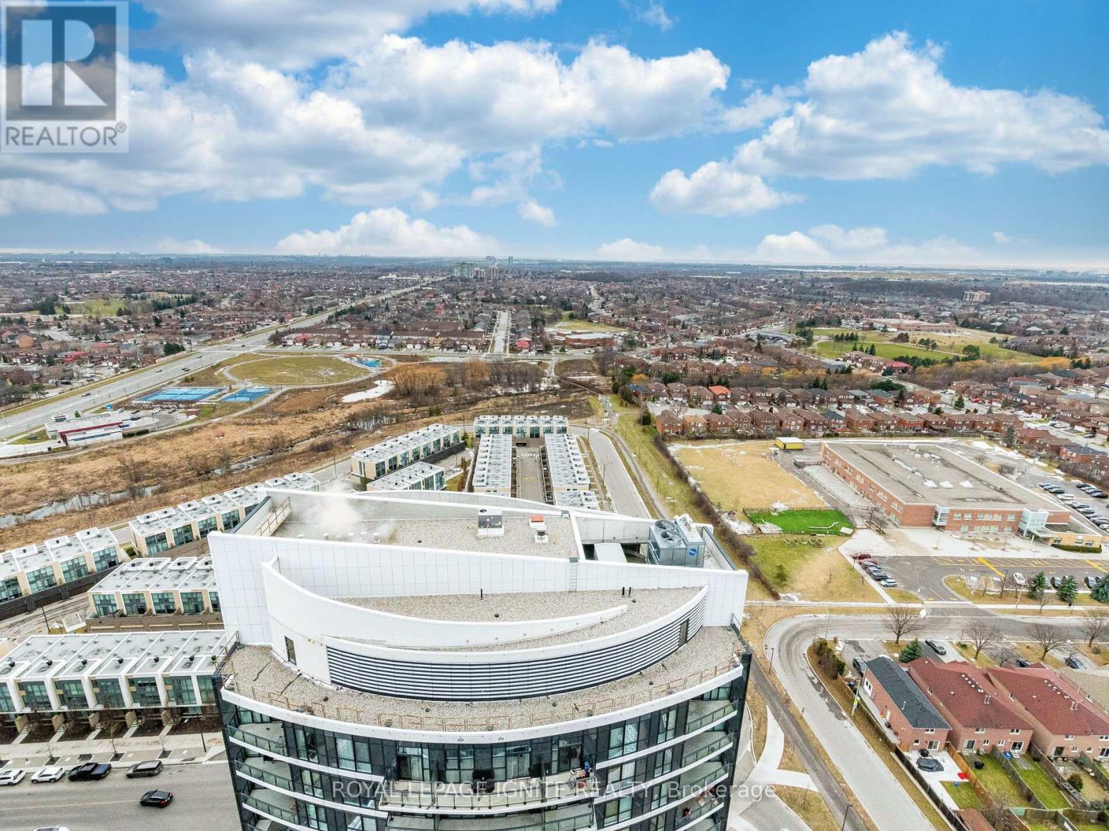 2516 - 35 Watergarden Drive, Mississauga, Ontario  L5R 0G8 - Photo 38 - W12699656