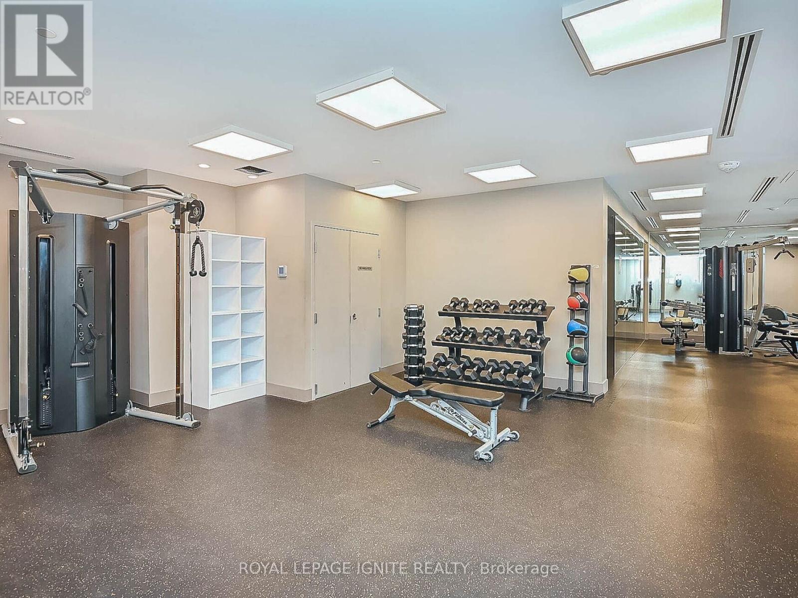 2516 - 35 Watergarden Drive, Mississauga, Ontario  L5R 0G8 - Photo 43 - W12699656