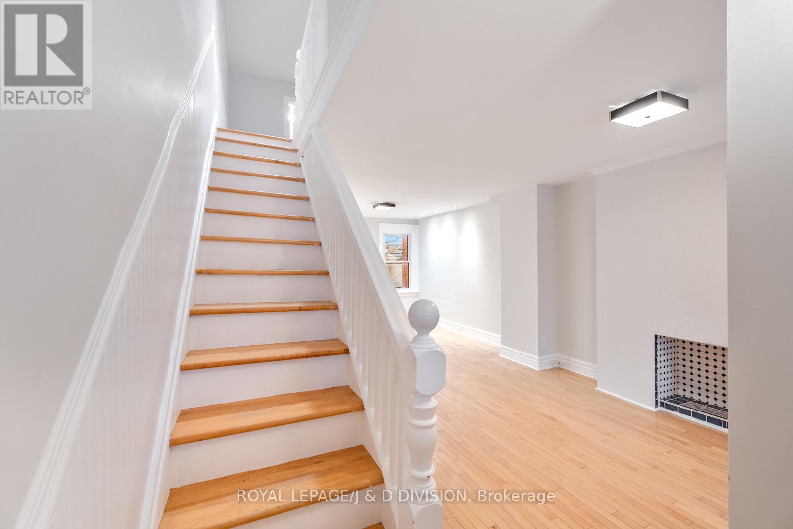 1132a Dovercourt Road, Toronto, Ontario  M6H 2X9 - Photo 14 - W12699720