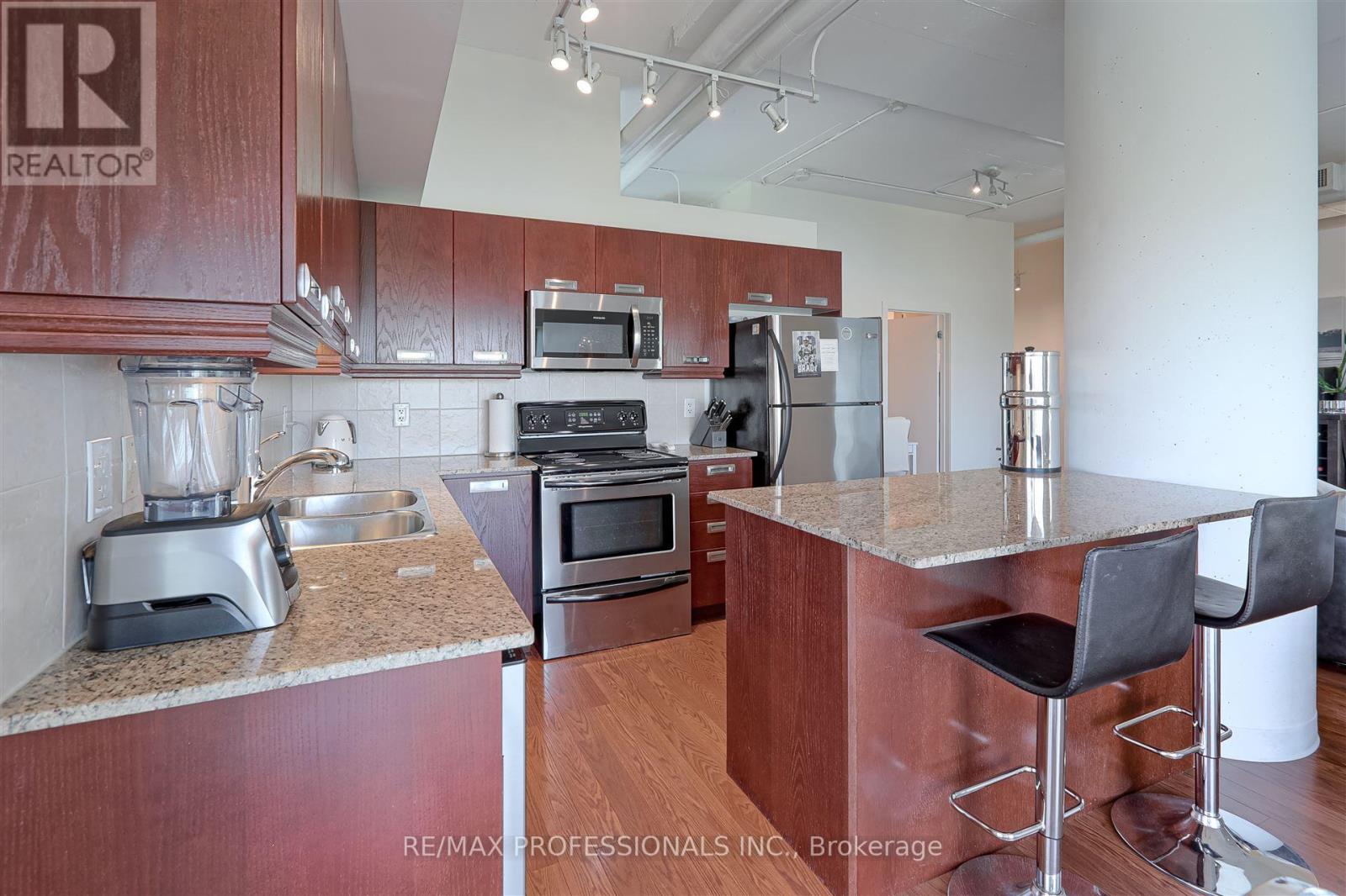 706 - 2 Fieldway Road, Toronto, Ontario  M8Z 0B9 - Photo 17 - W12699730