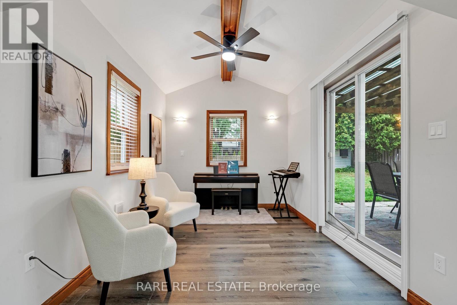 2073 Leighland Road, Burlington, Ontario  L7R 3S9 - Photo 18 - W12697110