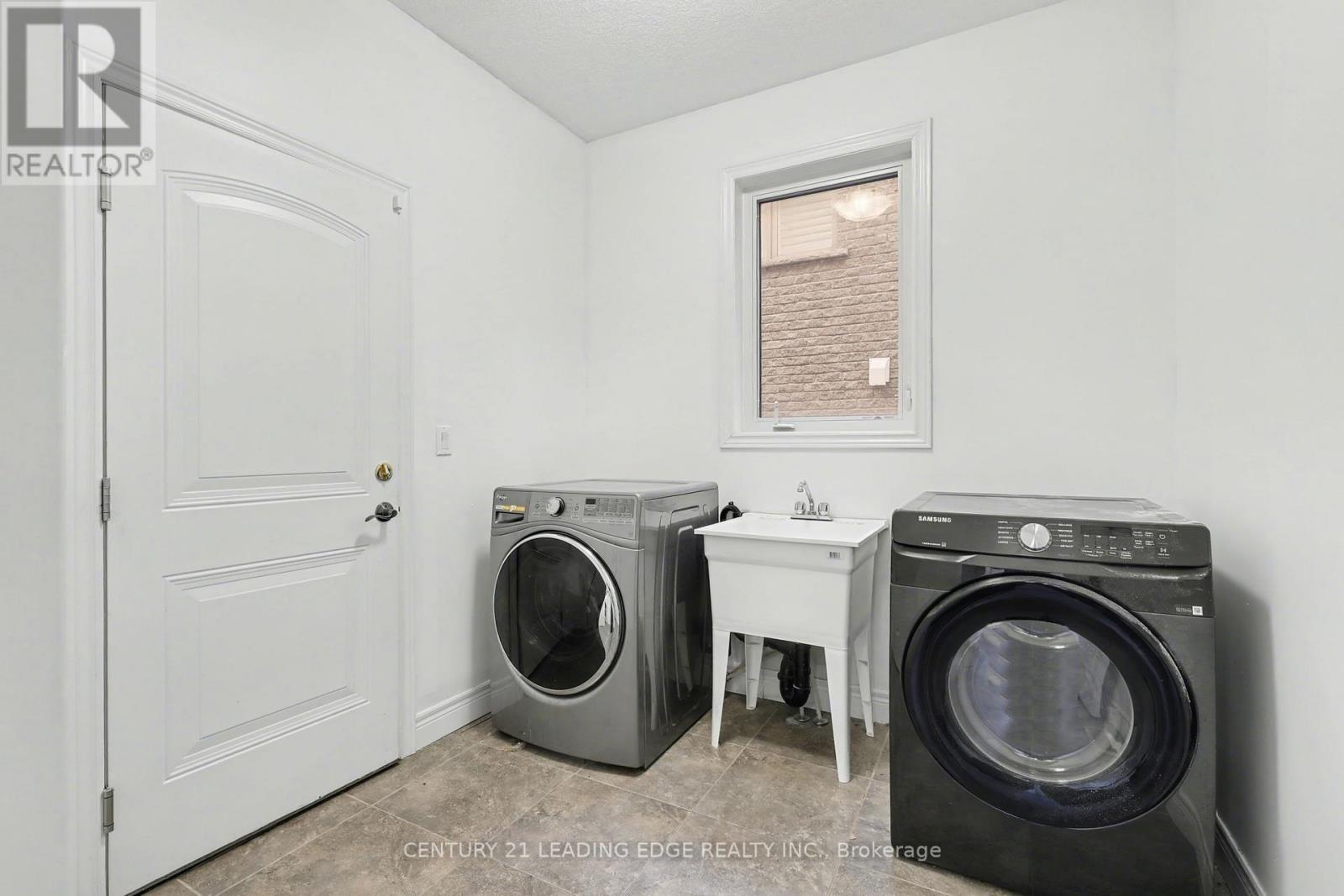 707 Halifax Road, Woodstock, Ontario  N4T 0C5 - Photo 22 - X12699536