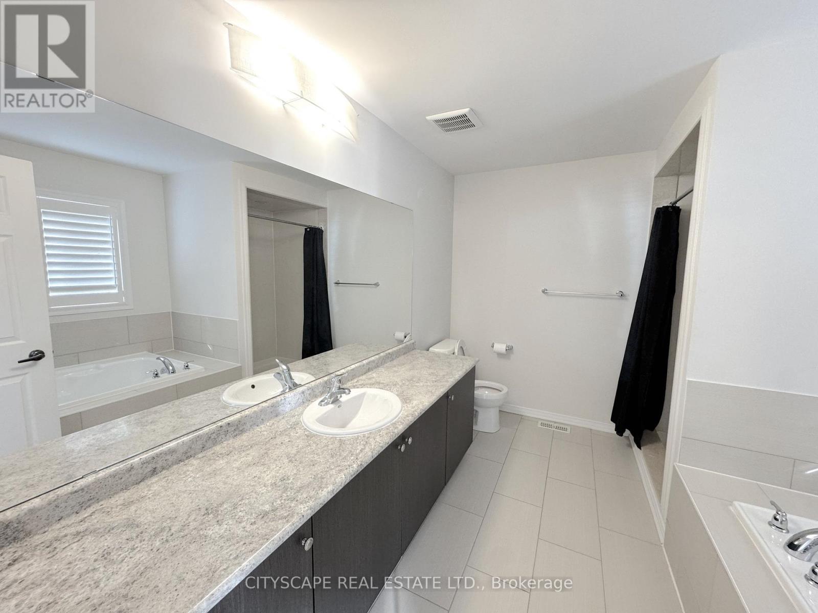 32 Mull Avenue, Haldimand, Ontario  N3W 0B9 - Photo 18 - X12699636