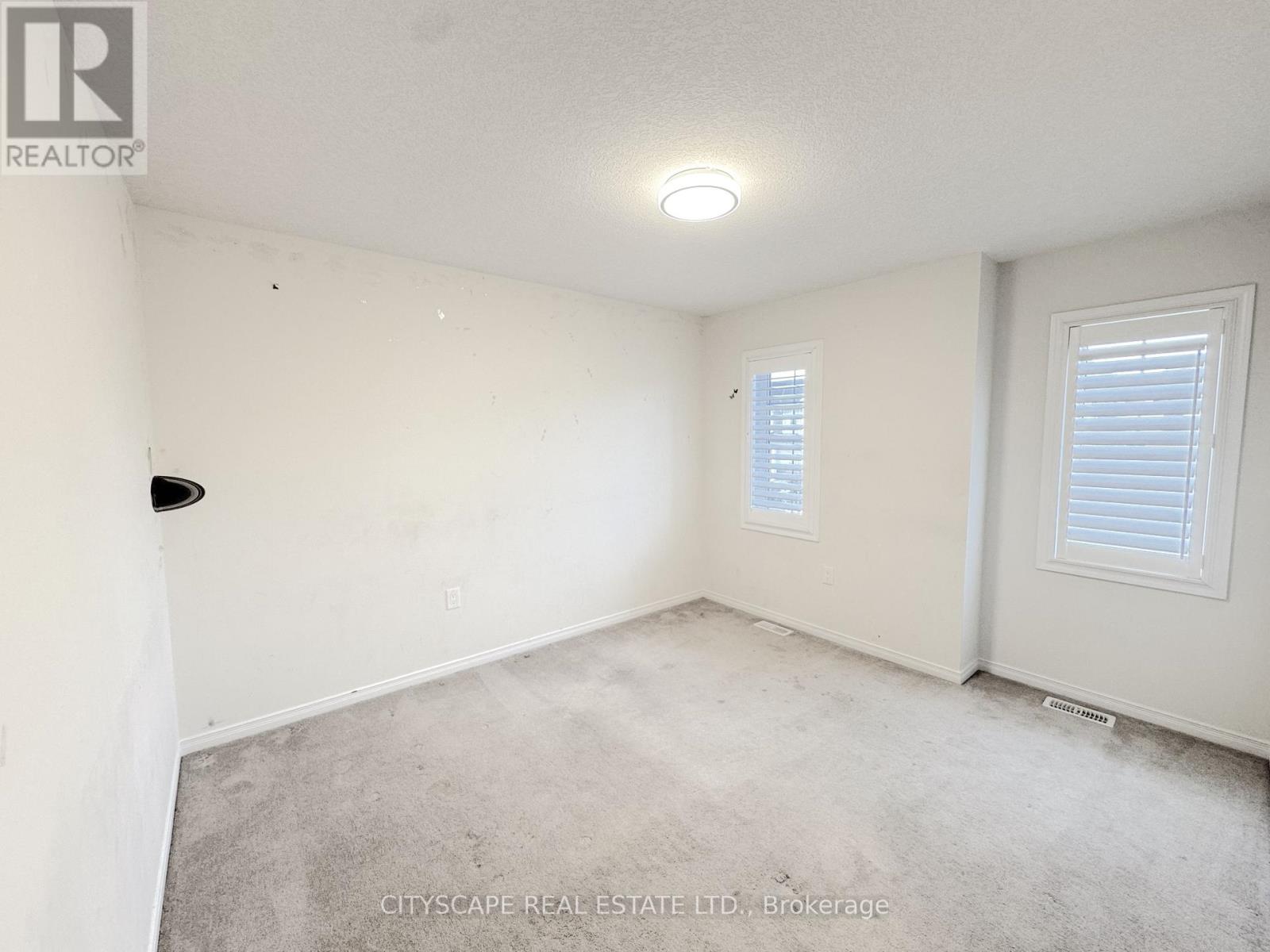 32 Mull Avenue, Haldimand, Ontario  N3W 0B9 - Photo 24 - X12699636