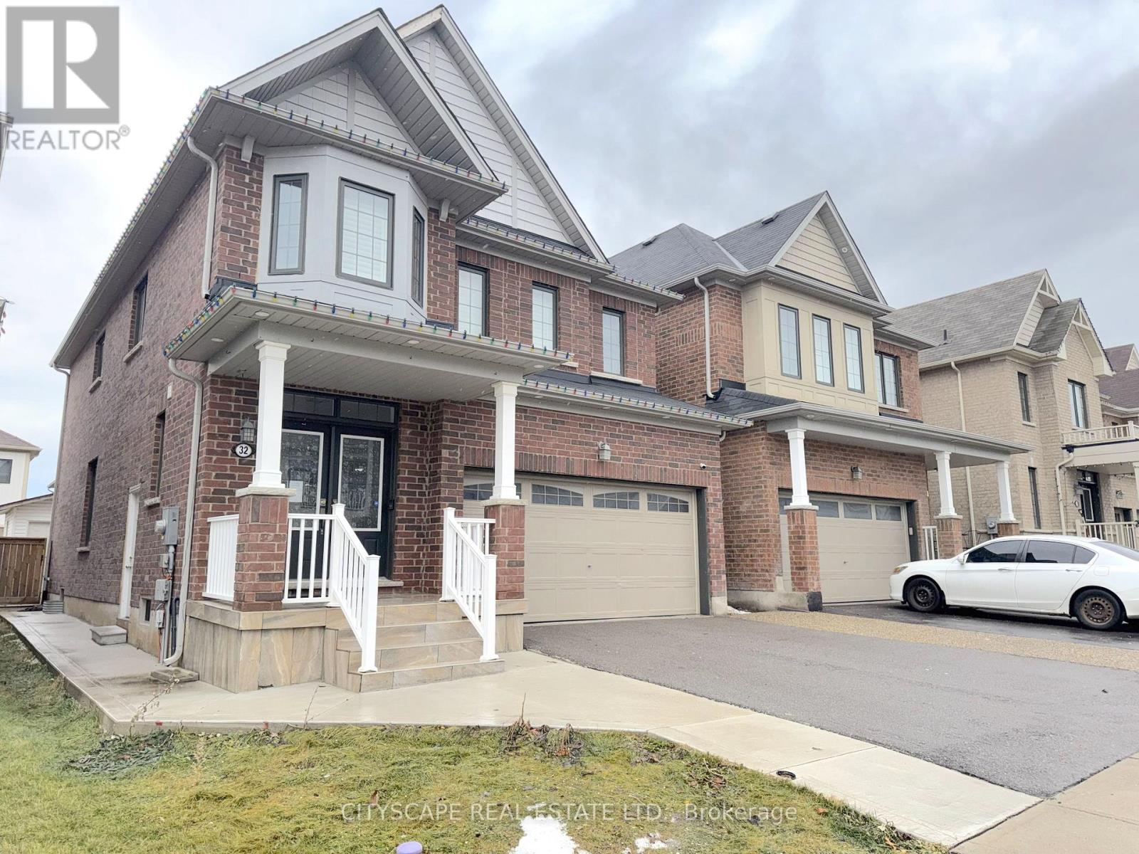 32 Mull Avenue, Haldimand, Ontario  N3W 0B9 - Photo 3 - X12699636