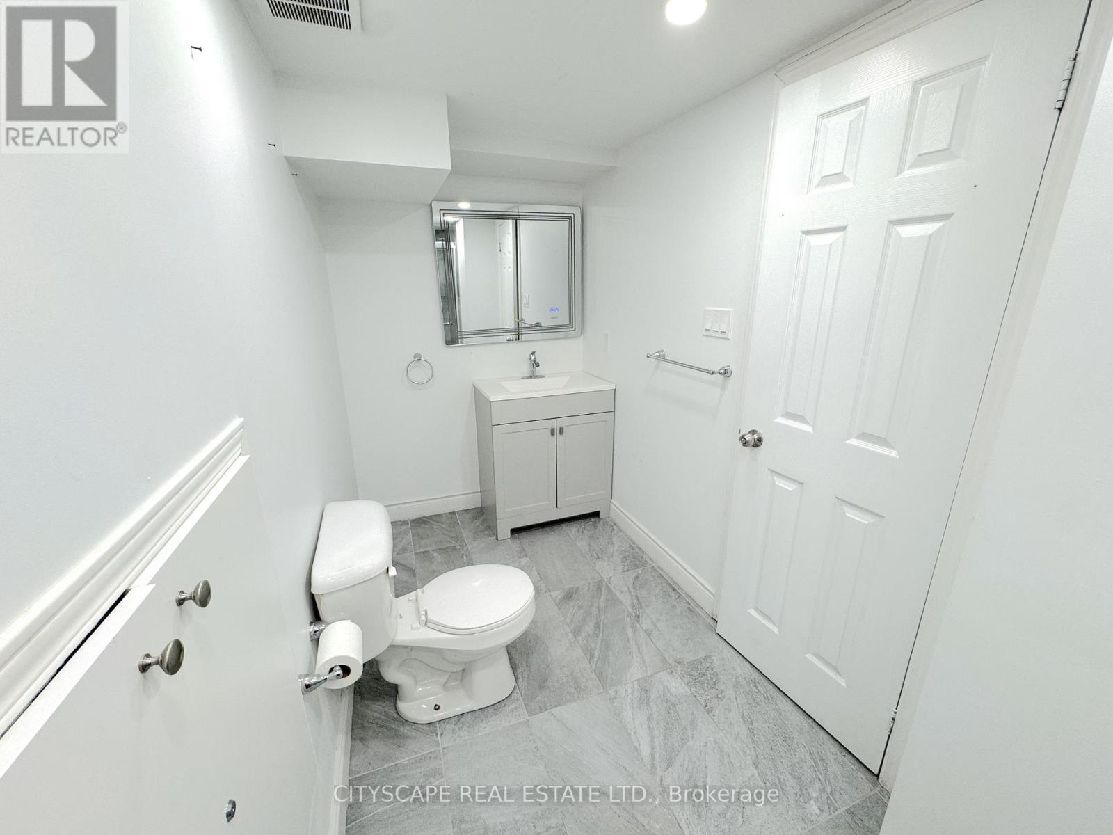 32 Mull Avenue, Haldimand, Ontario  N3W 0B9 - Photo 44 - X12699636