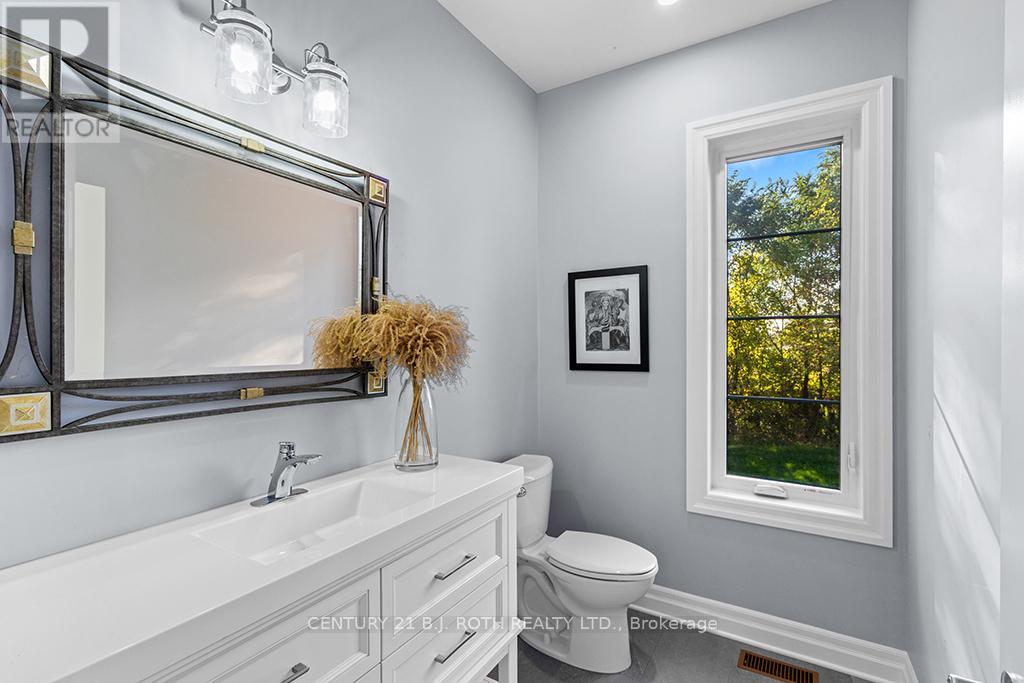 1076 7th Avenue, Hanover, Ontario  N4N 2K1 - Photo 18 - X12699644