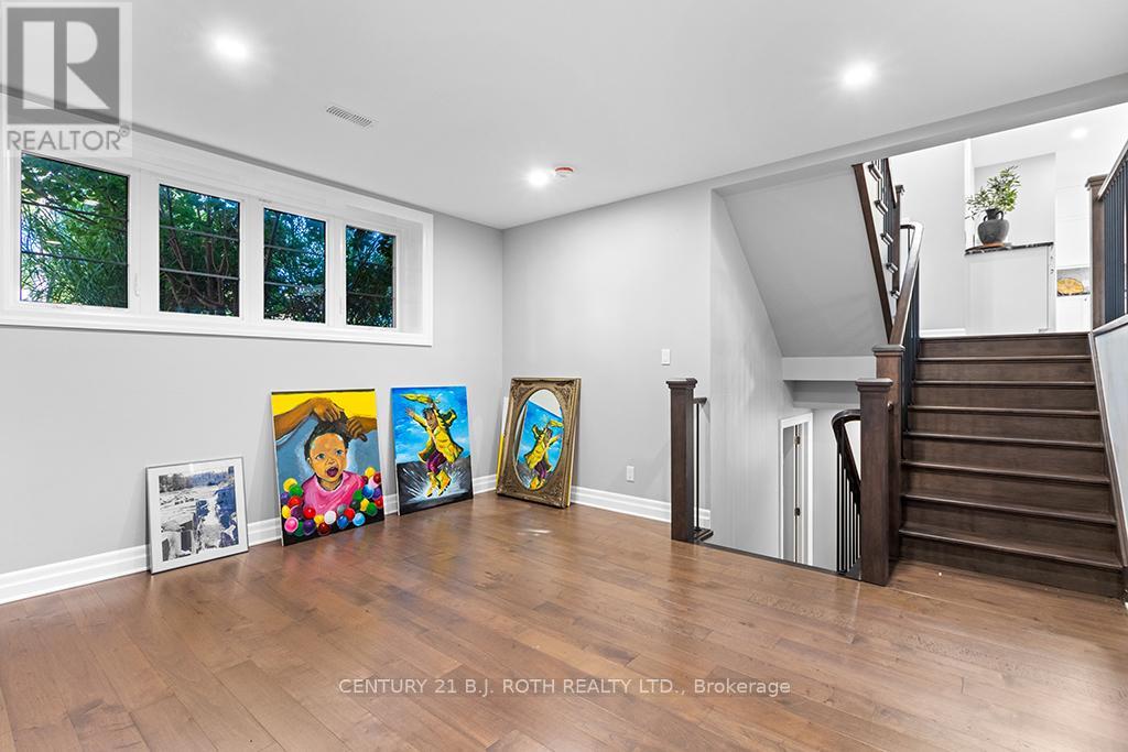 1076 7th Avenue, Hanover, Ontario  N4N 2K1 - Photo 34 - X12699644