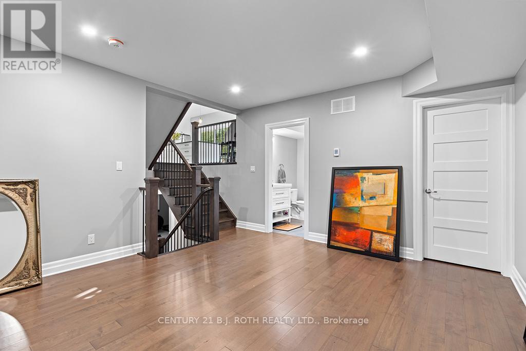 1076 7th Avenue, Hanover, Ontario  N4N 2K1 - Photo 35 - X12699644