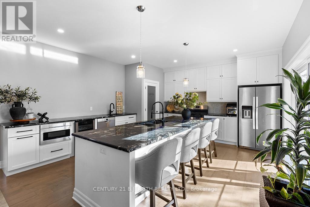 1076 7th Avenue, Hanover, Ontario  N4N 2K1 - Photo 8 - X12699644