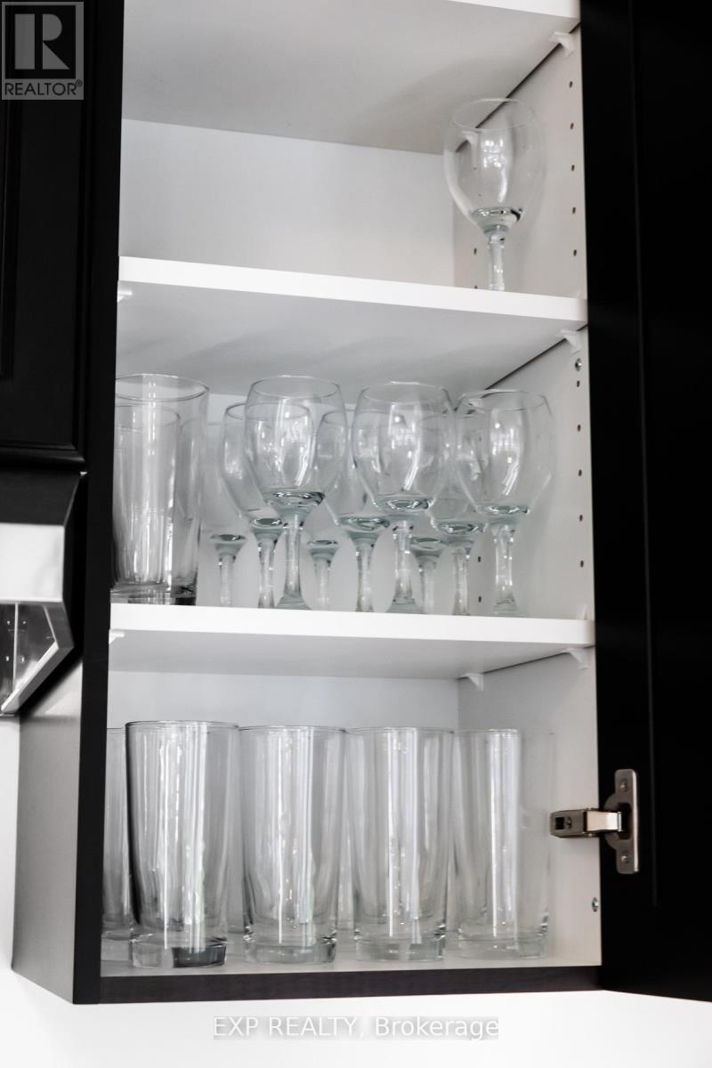 380 Beechwood Forest Lane, Gravenhurst, Ontario  P1P 0H8 - Photo 20 - X12699736