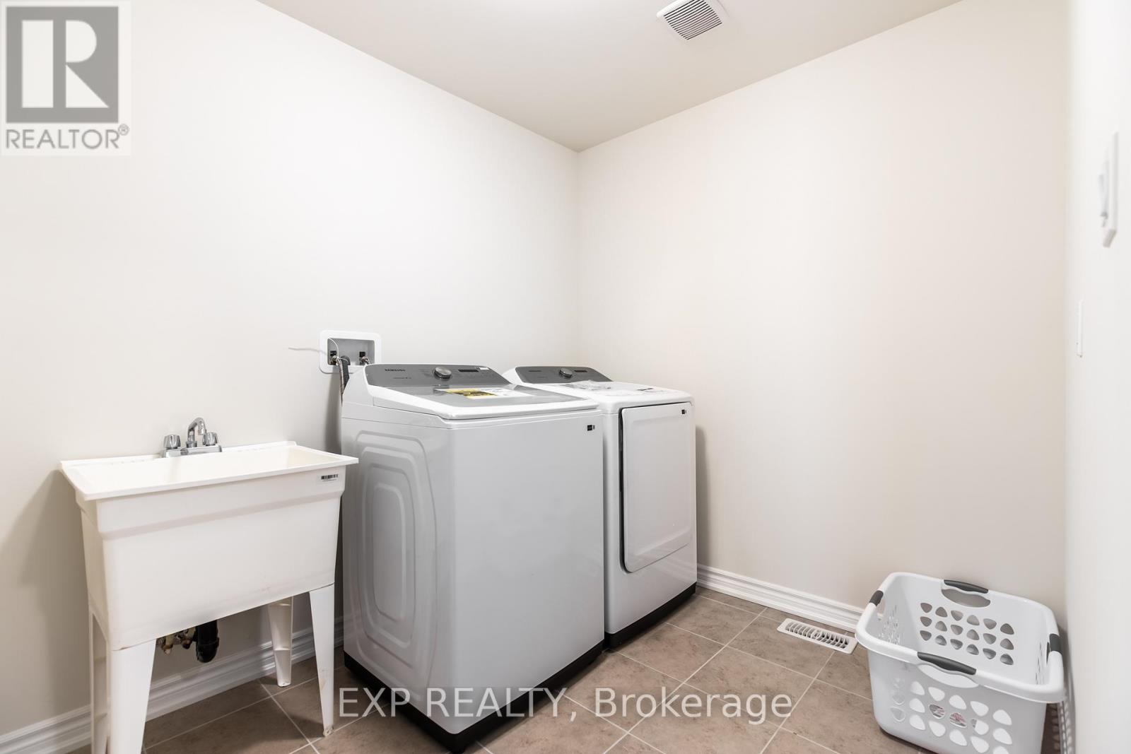 380 Beechwood Forest Lane, Gravenhurst, Ontario  P1P 0H8 - Photo 45 - X12699736