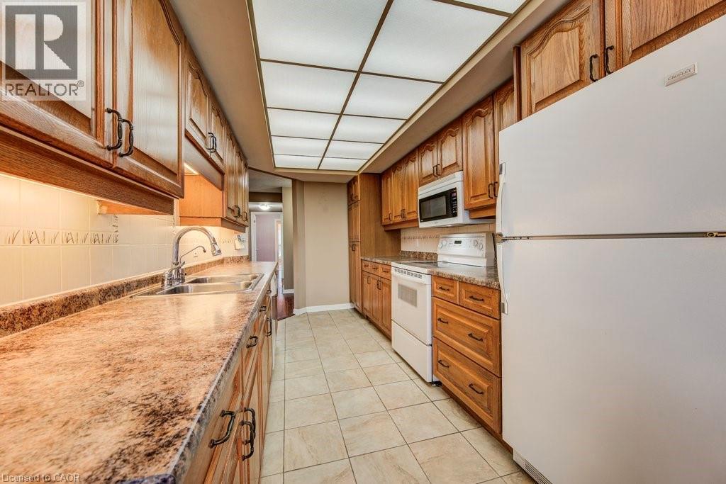 190 Hespeler Road Unit# 1801, Cambridge, Ontario  N1R 8B8 - Photo 12 - 40798760