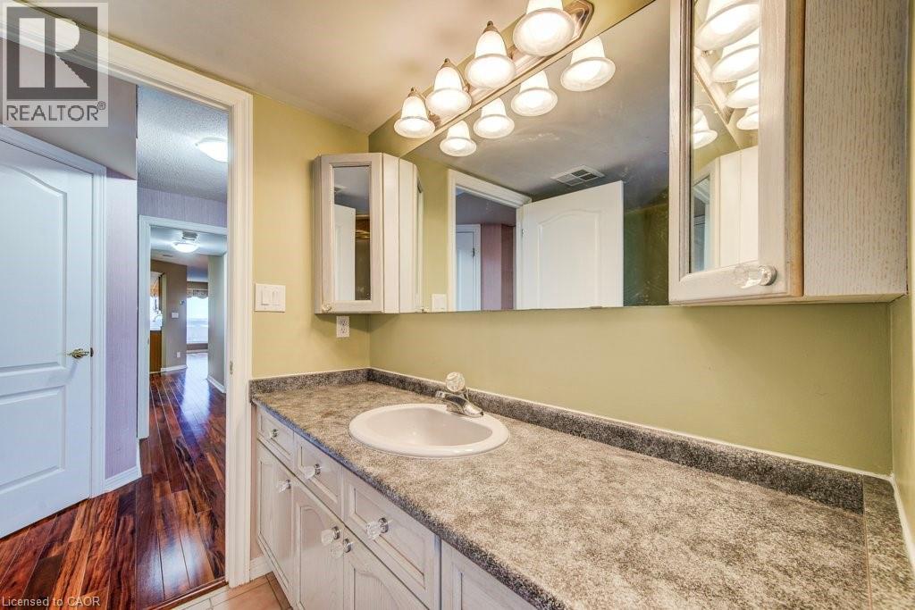 190 Hespeler Road Unit# 1801, Cambridge, Ontario  N1R 8B8 - Photo 28 - 40798760