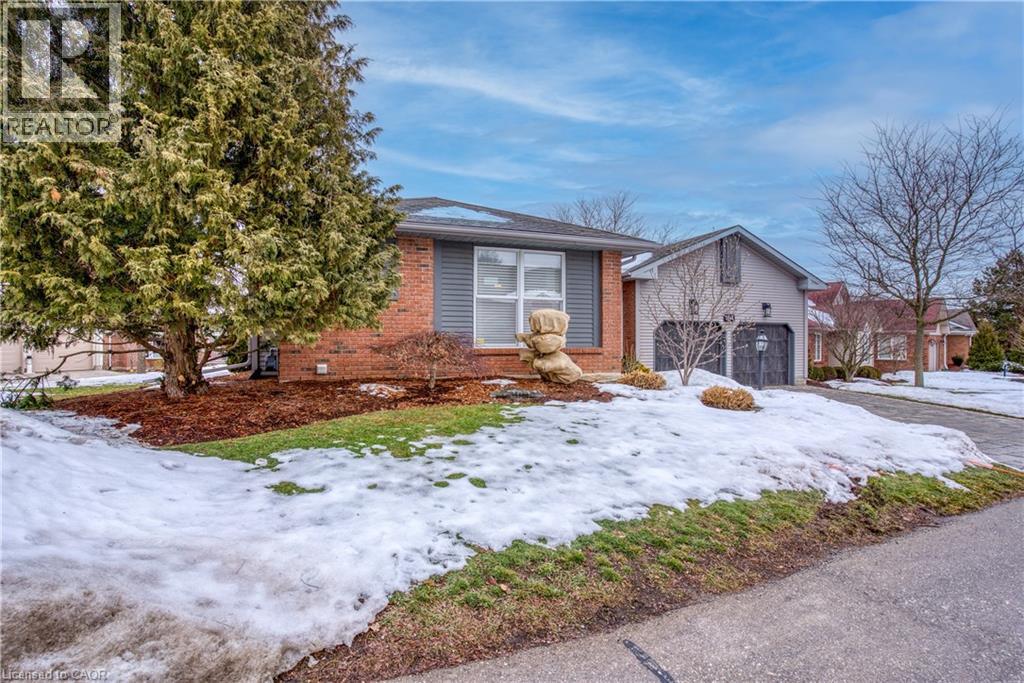 184 Roxton Drive Unit# 16, Waterloo, Ontario N2T 1N8 - Photo 2 - 40797964