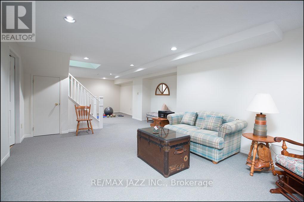 783 Millbank Road, Pickering, Ontario  L1V 3L6 - Photo 22 - E12699754