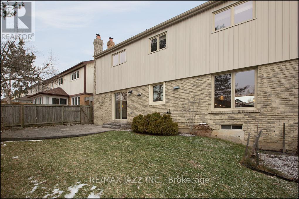 783 Millbank Road, Pickering, Ontario  L1V 3L6 - Photo 27 - E12699754