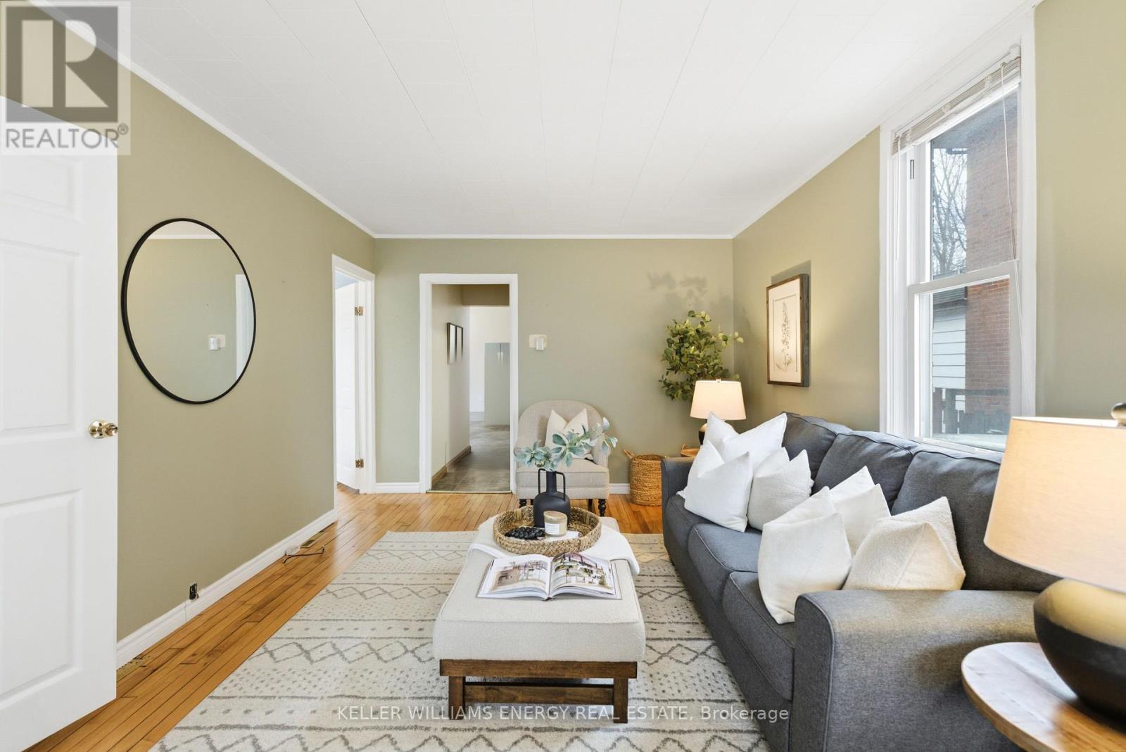 89 Burk Street, Oshawa, Ontario  L1J 4C1 - Photo 6 - E12699816