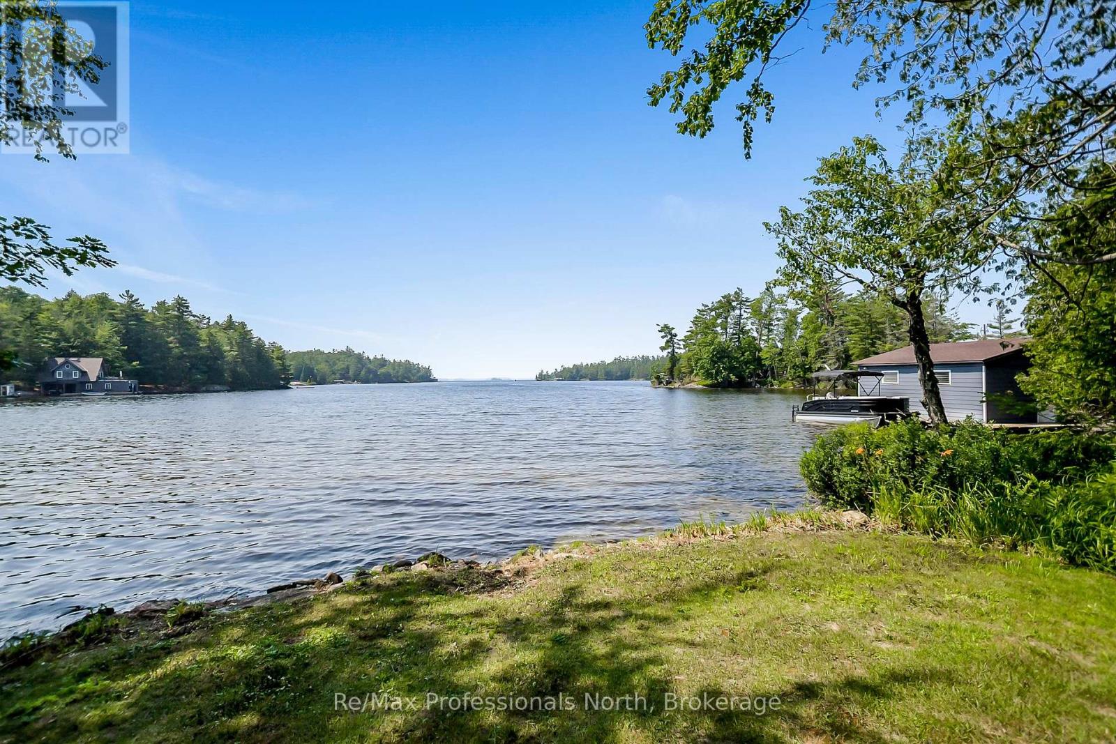 1054 Brydons Bay Road, Gravenhurst, Ontario  P1P 1R1 - Photo 6 - X12699758