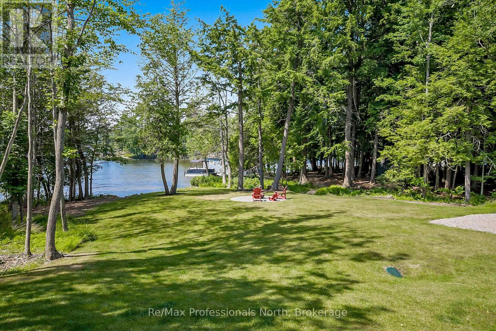 1054 Brydons Bay Road, Gravenhurst, Ontario  P1P 1R1 - Photo 29 - X12699784