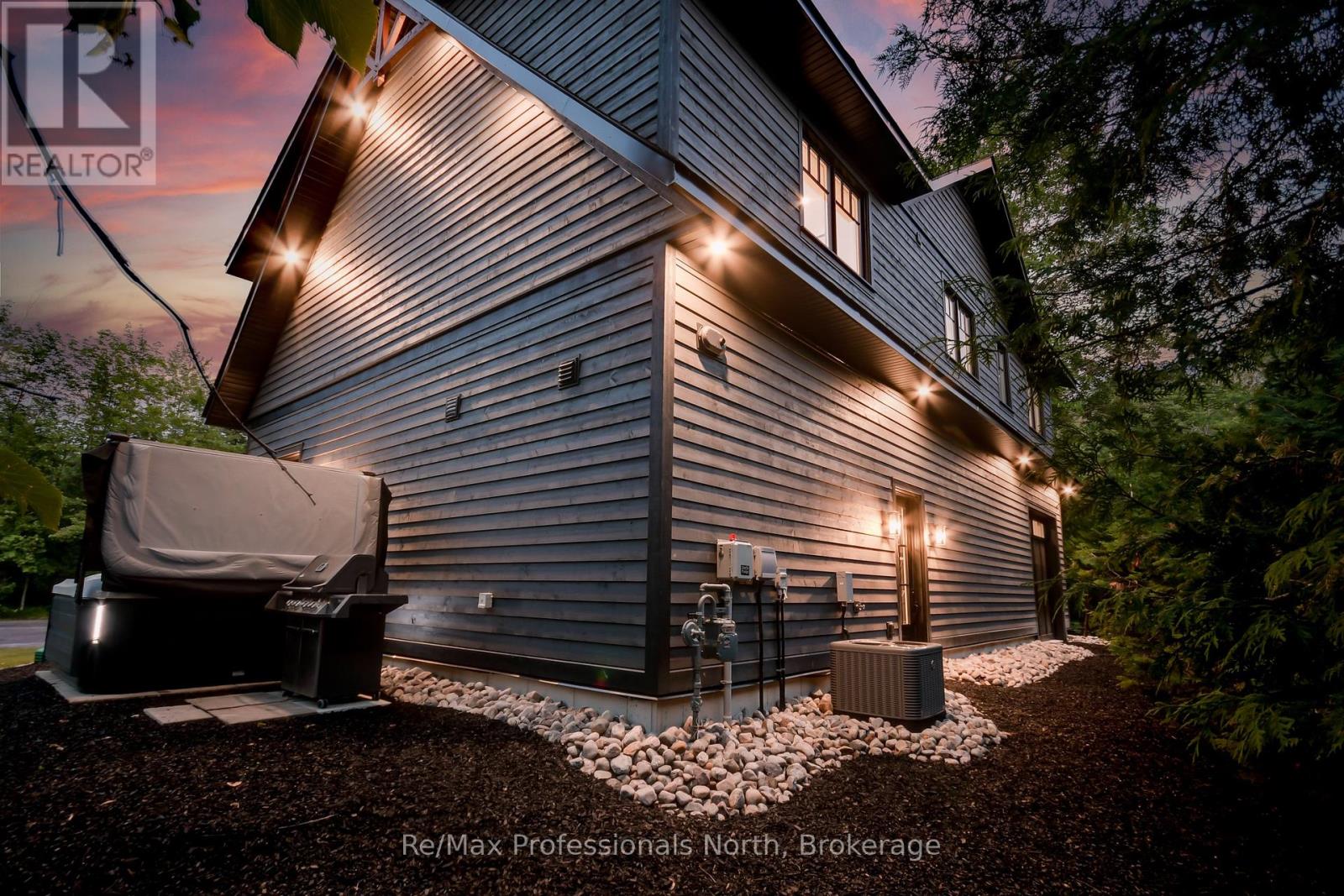 1054 Brydons Bay Road, Gravenhurst, Ontario  P1P 1R1 - Photo 45 - X12699784