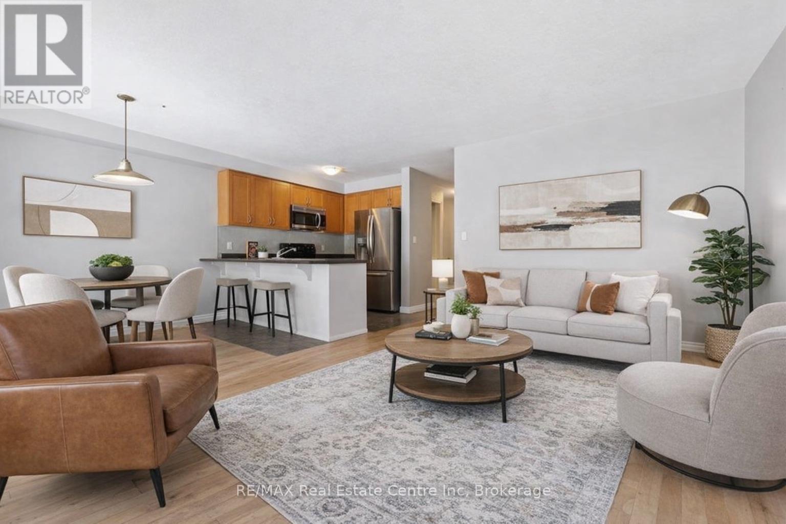 158 Kemp Crescent, Guelph, Ontario  N1E 0K1 - Photo 2 - X12699870