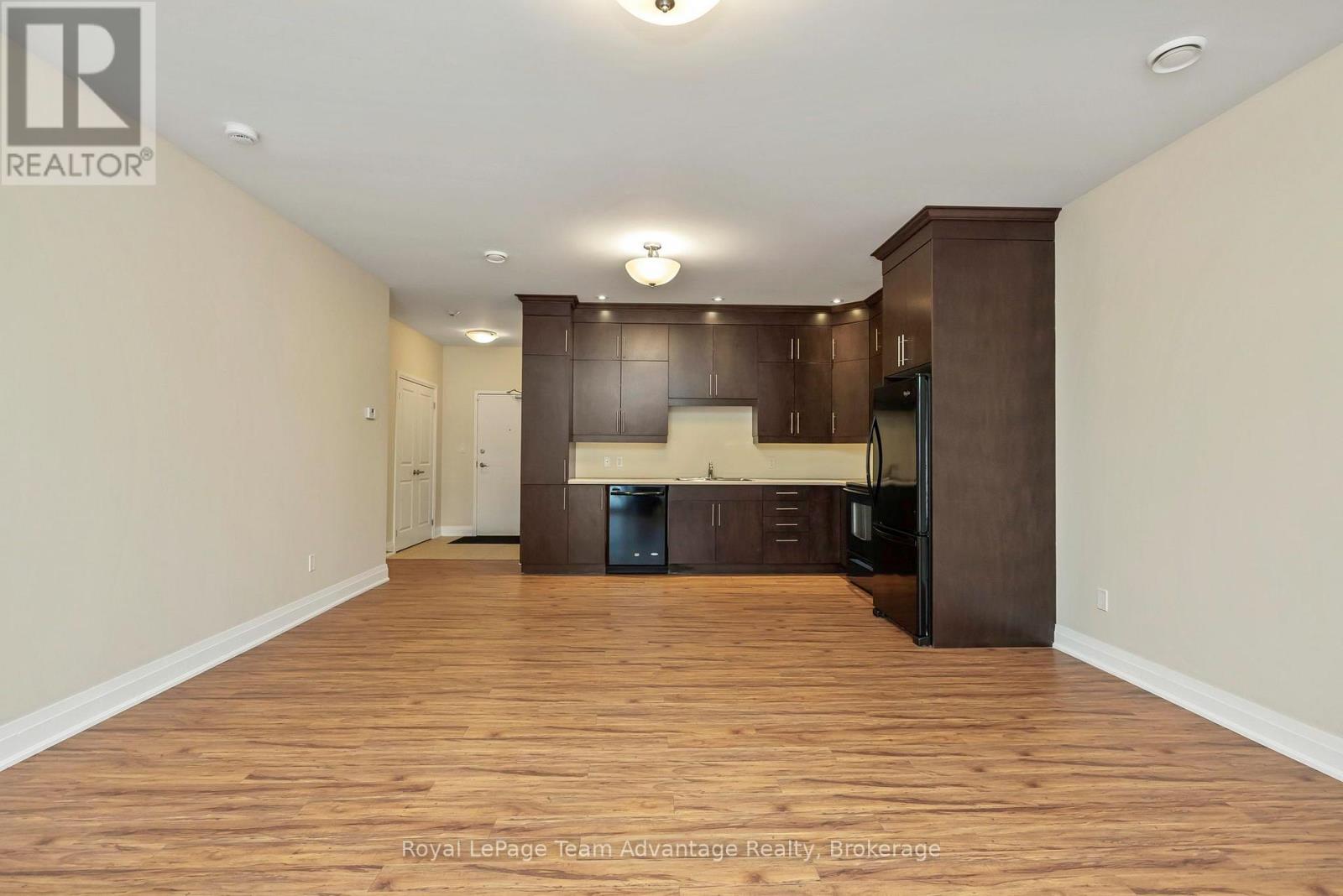 102 - 20d Silver Birch Court, Parry Sound, Ontario  P2A 0A7 - Photo 12 - X12699874