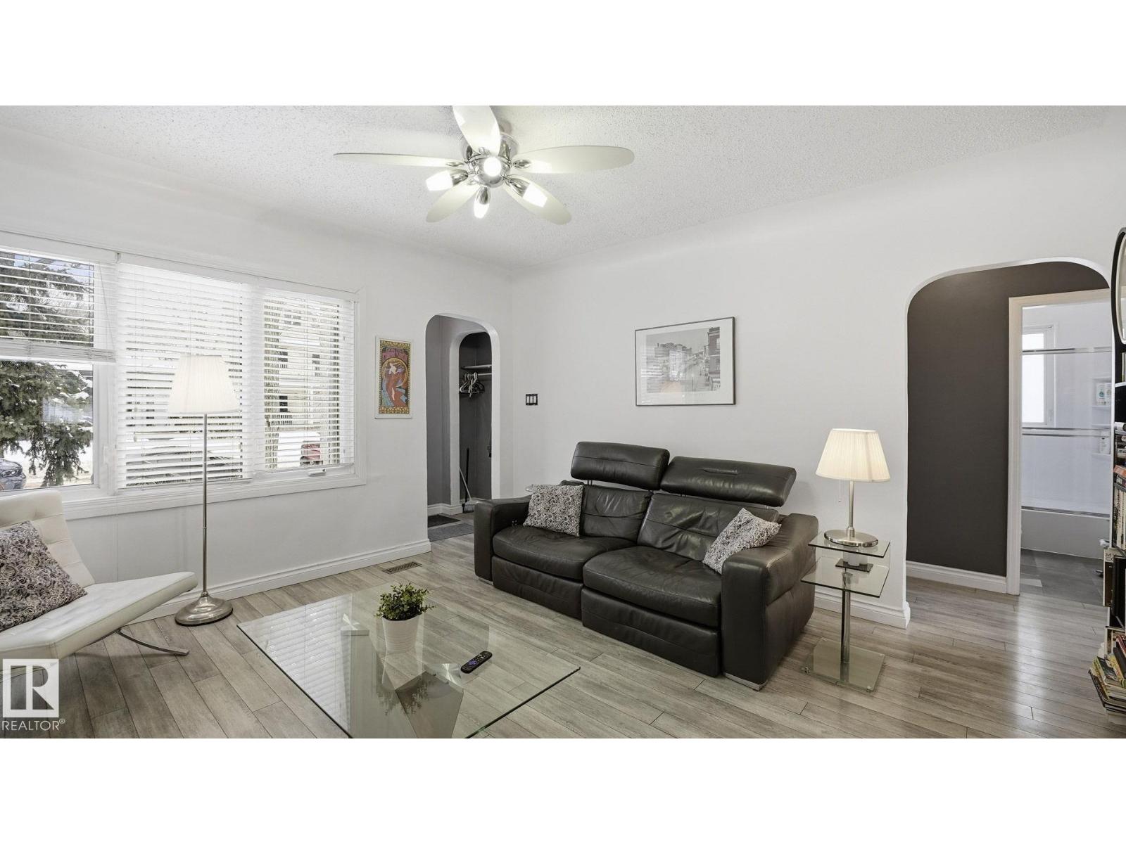 9831 83 Av Nw, Edmonton, Alberta  T6E 2B8 - Photo 6 - E4469665