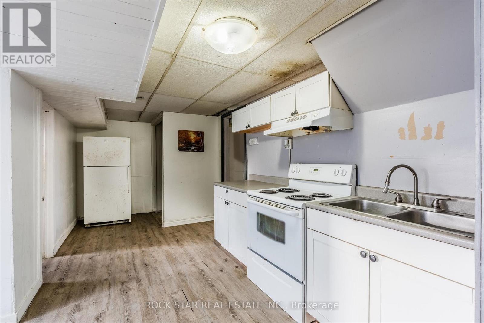 40 Jamie Ann Court, Hamilton, Ontario  L8W 1Y5 - Photo 20 - X12691118