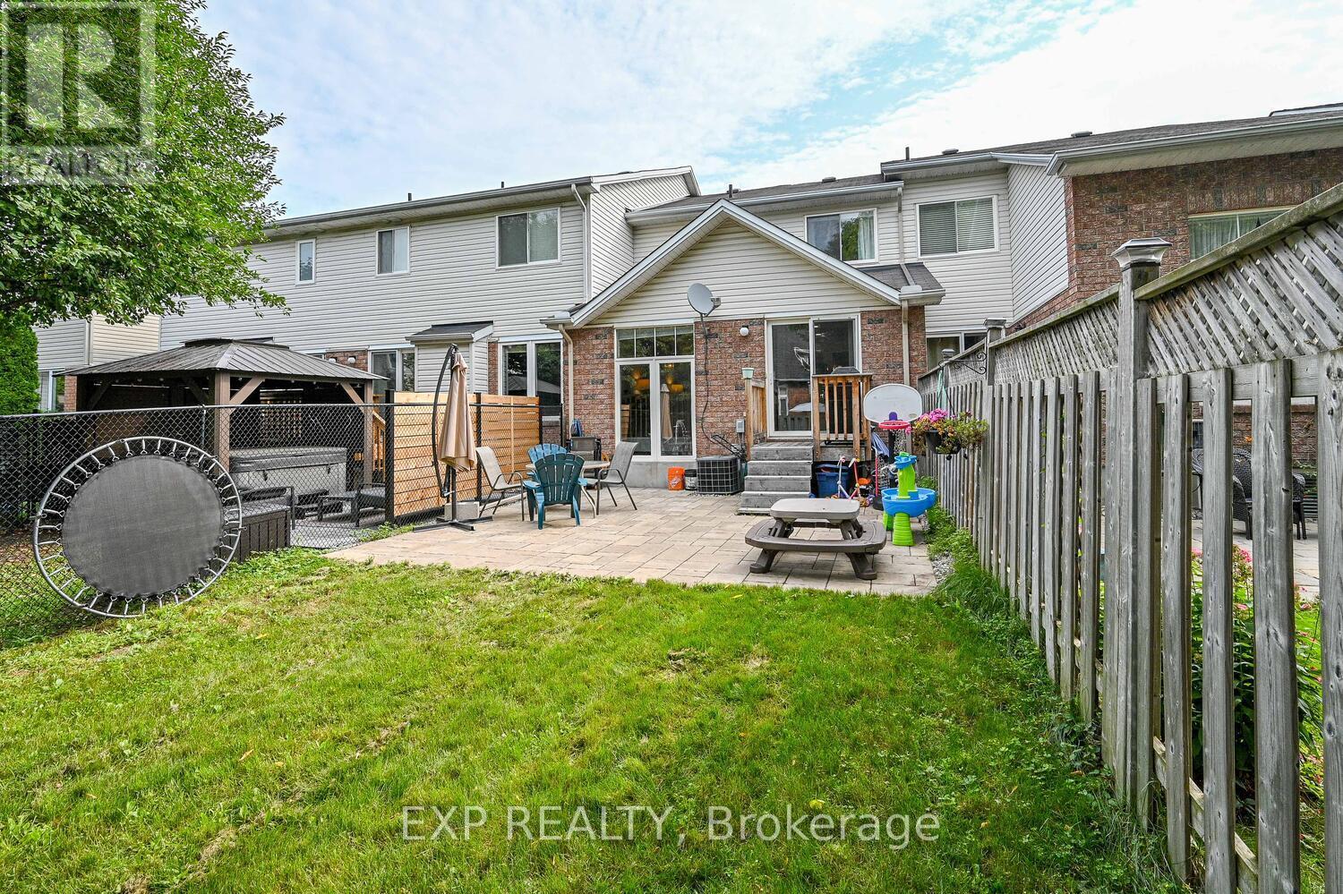 677 Wildshore Crescent, Ottawa, Ontario  K1V 1Y1 - Photo 34 - X12699752