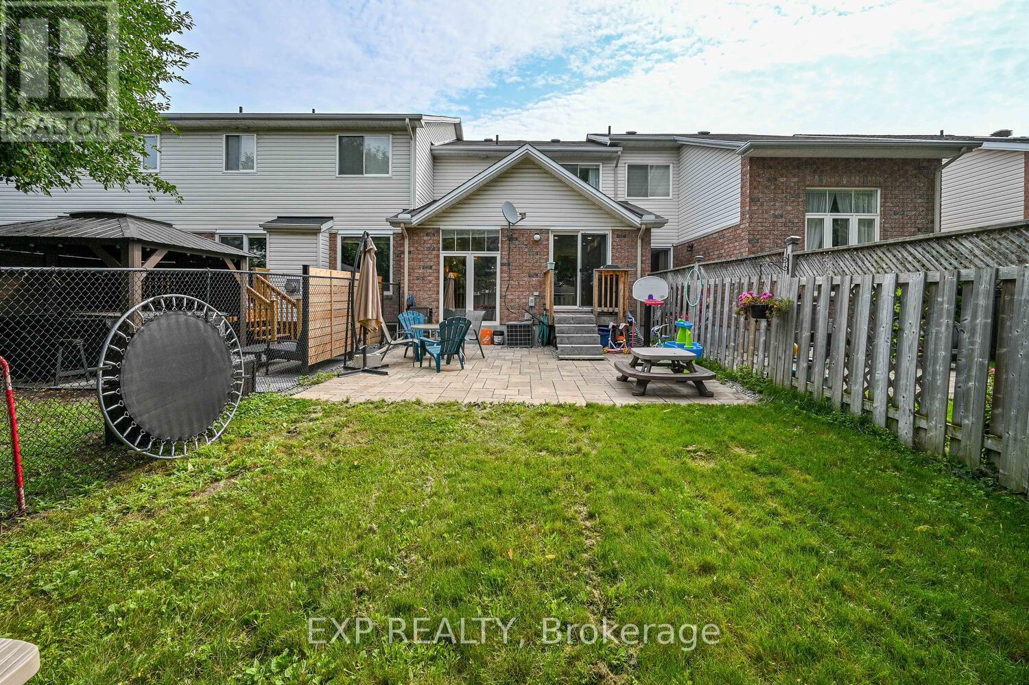 677 Wildshore Crescent, Ottawa, Ontario  K1V 1Y1 - Photo 35 - X12699752