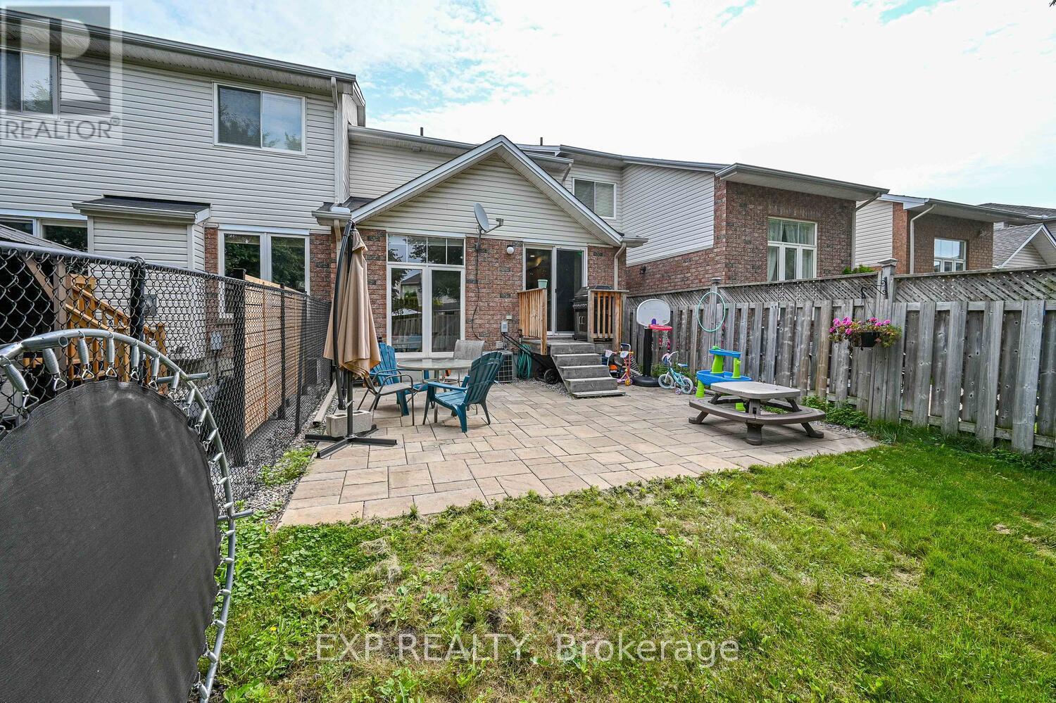 677 Wildshore Crescent, Ottawa, Ontario  K1V 1Y1 - Photo 36 - X12699752