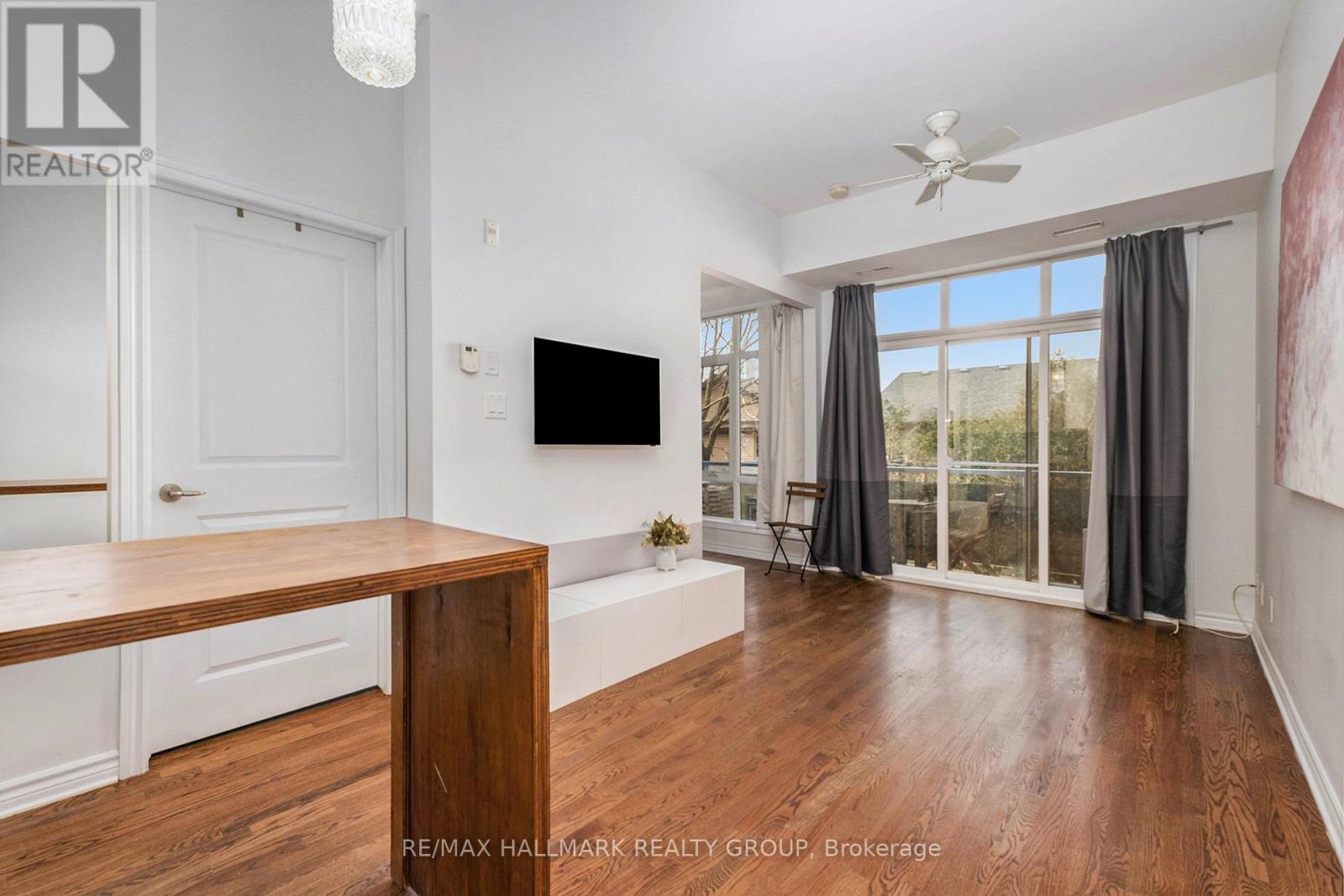 207 - 682 Churchill Avenue N, Ottawa, Ontario  K1Z 5G5 - Photo 3 - X12699860