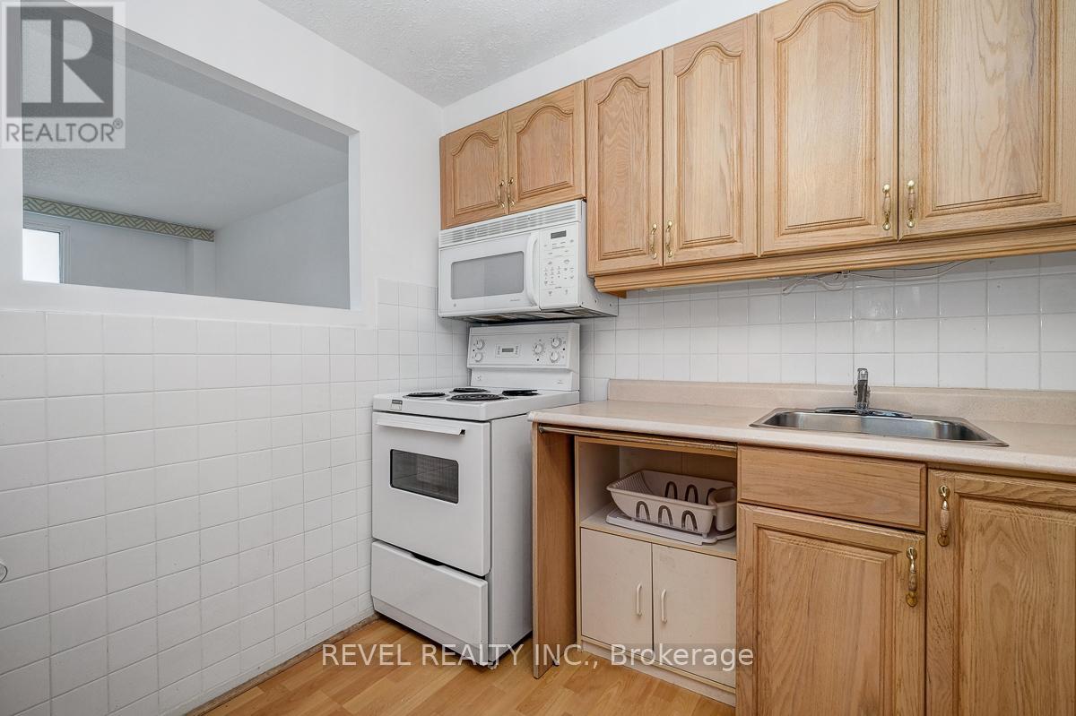 303 - 3100 Carling Avenue, Ottawa, Ontario K2B 6J6 - Photo 15 - X12699878