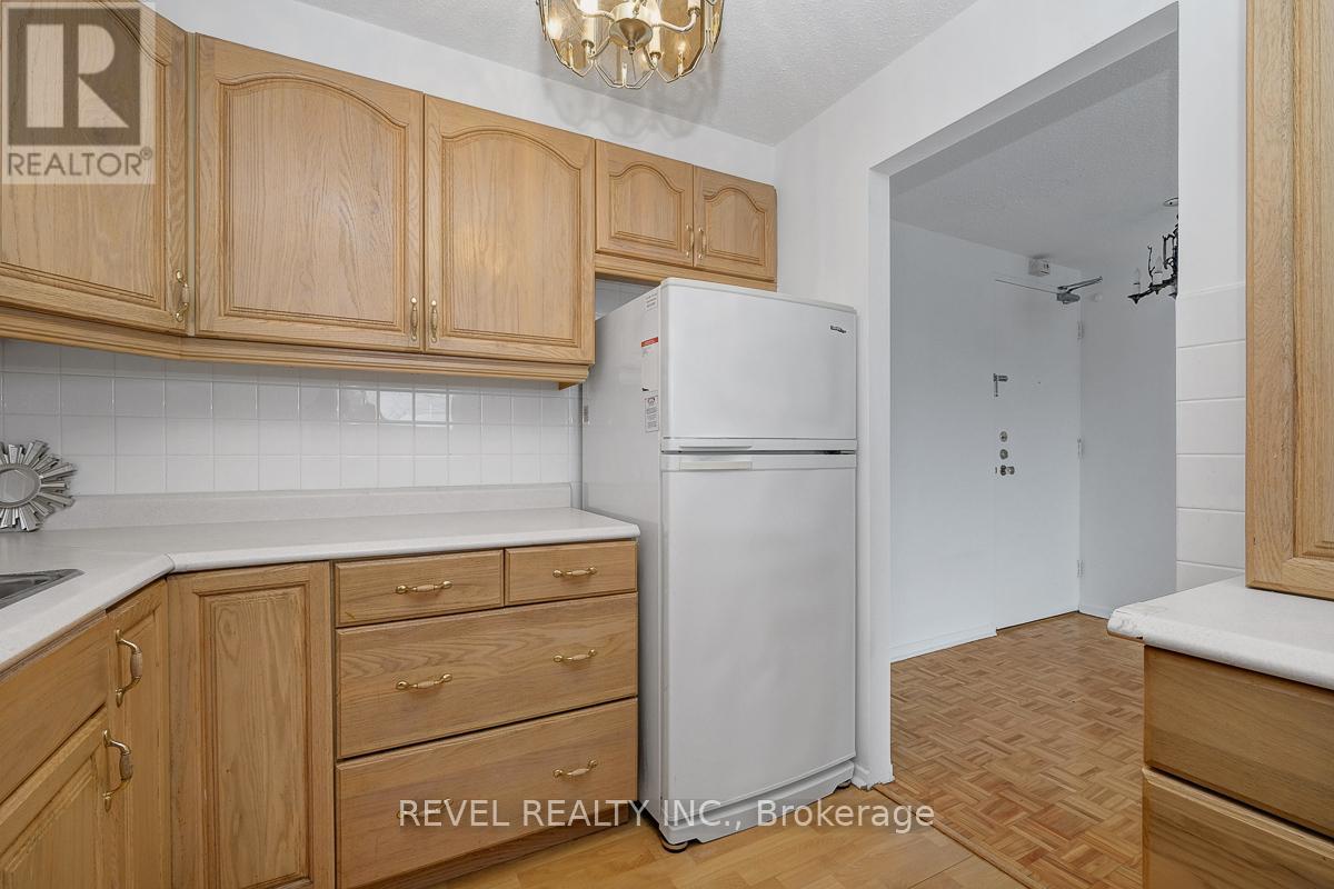 303 - 3100 Carling Avenue, Ottawa, Ontario K2B 6J6 - Photo 17 - X12699878