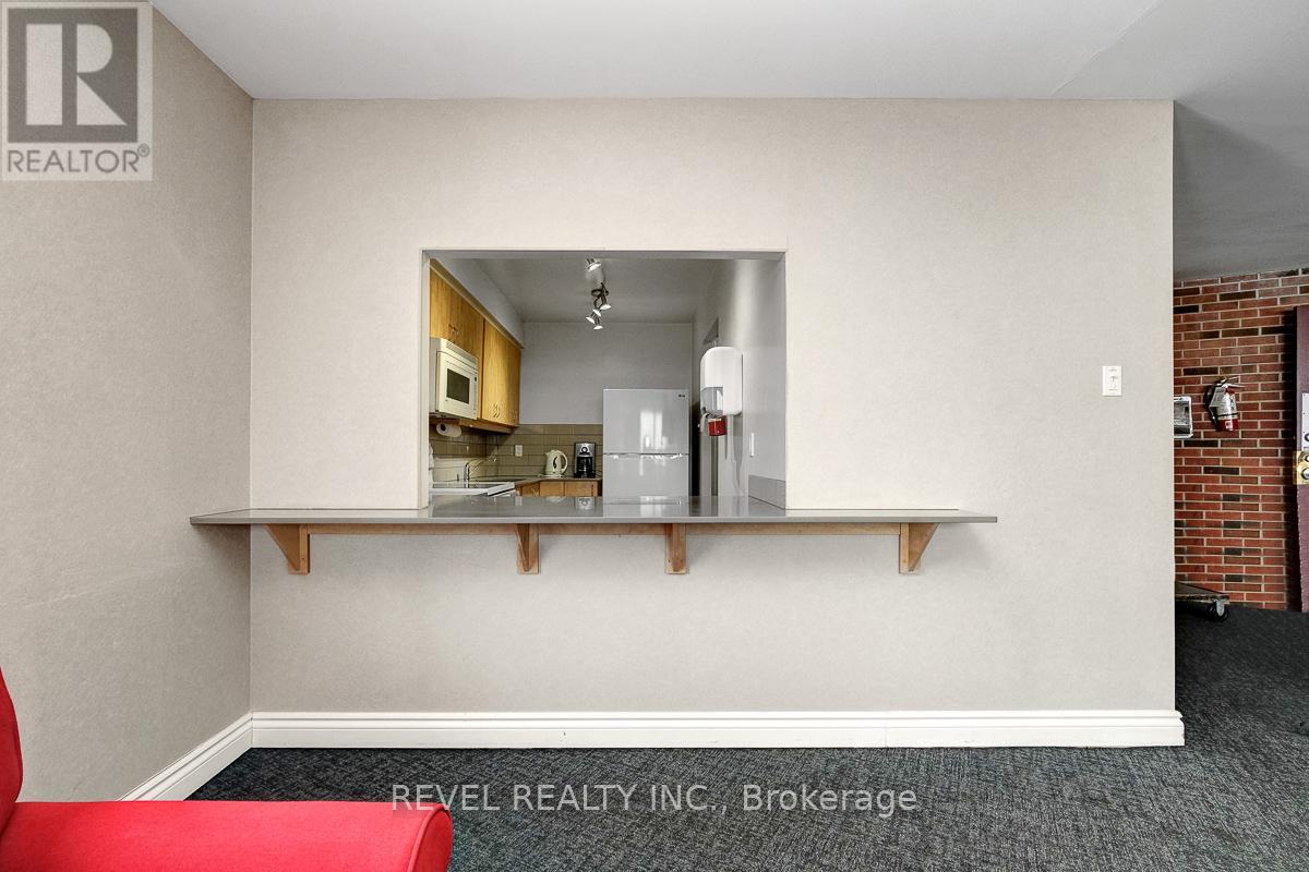 303 - 3100 Carling Avenue, Ottawa, Ontario K2B 6J6 - Photo 39 - X12699878