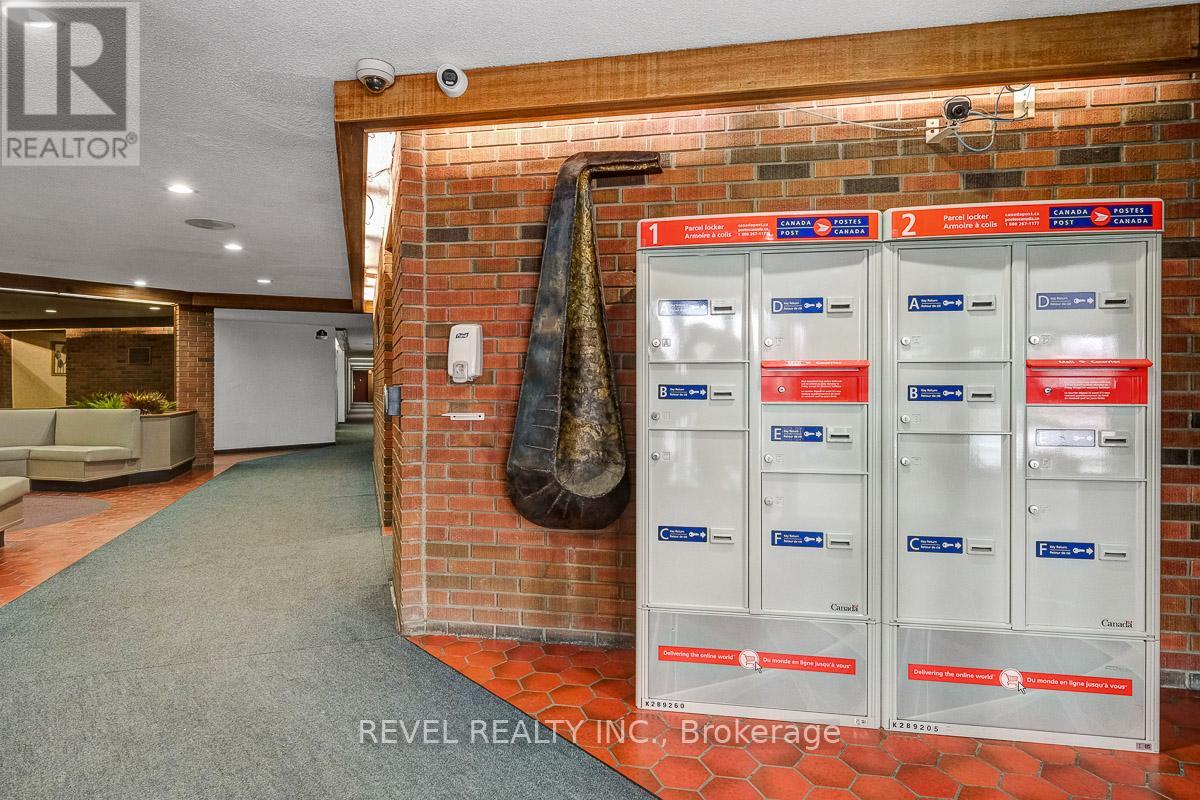 303 - 3100 Carling Avenue, Ottawa, Ontario K2B 6J6 - Photo 4 - X12699878