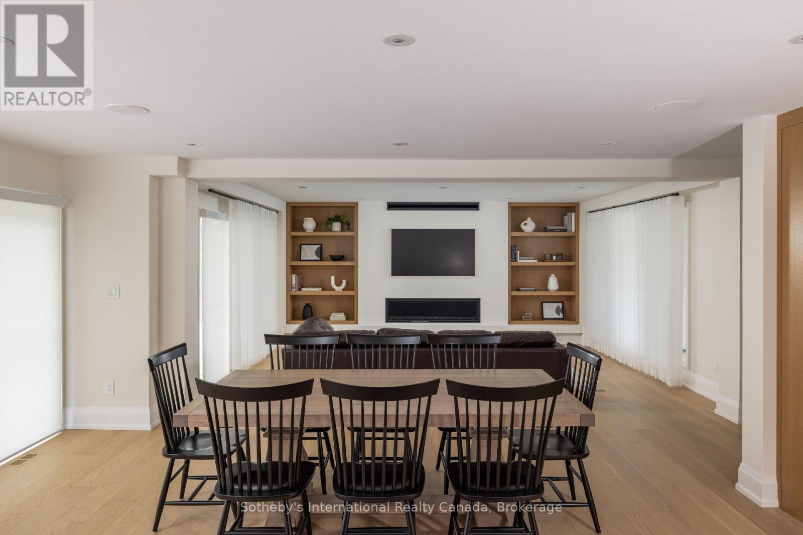 246 Cairncroft Road, Oakville, Ontario  L4J 4M3 - Photo 11 - W12699804