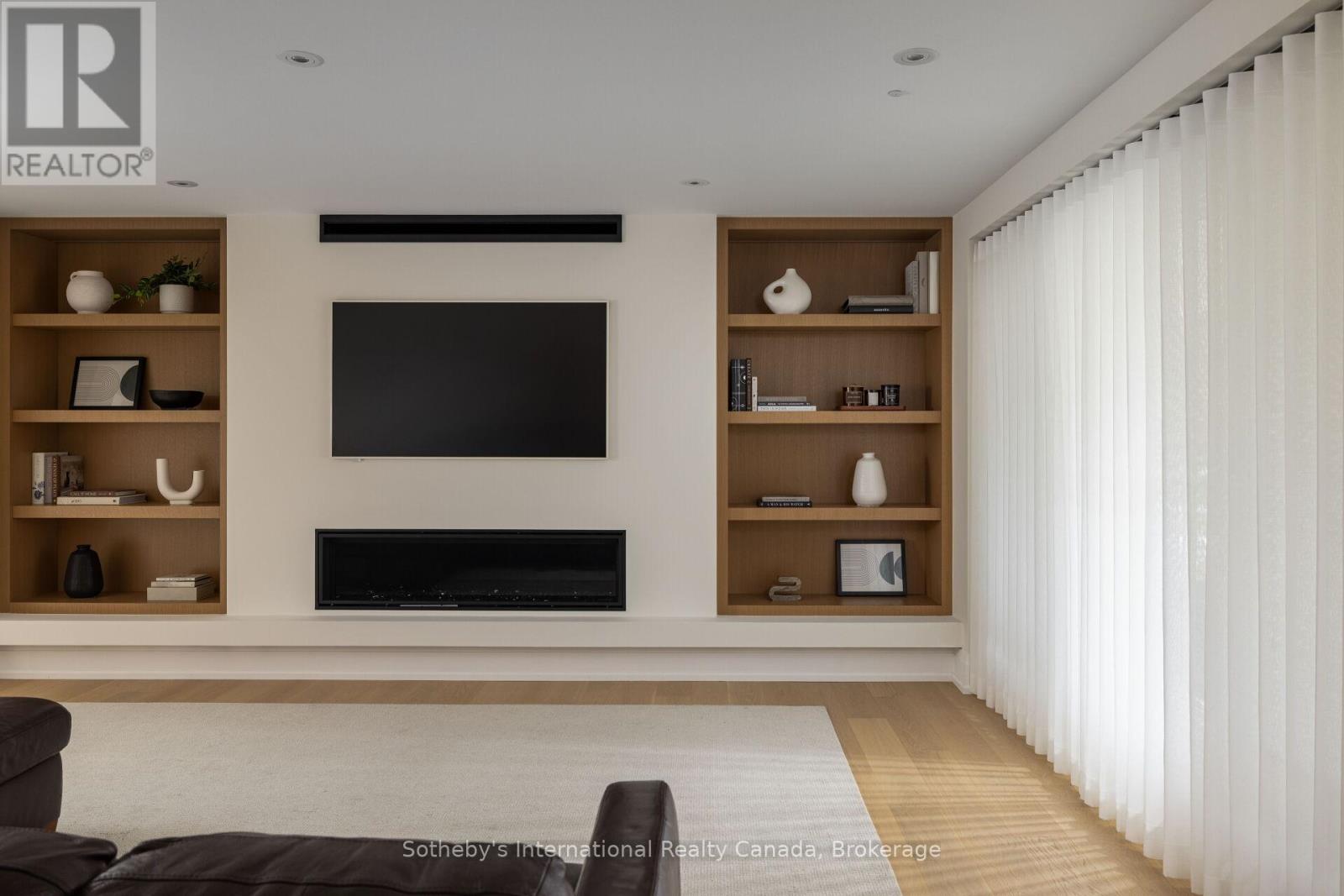 246 Cairncroft Road, Oakville, Ontario  L4J 4M3 - Photo 12 - W12699804