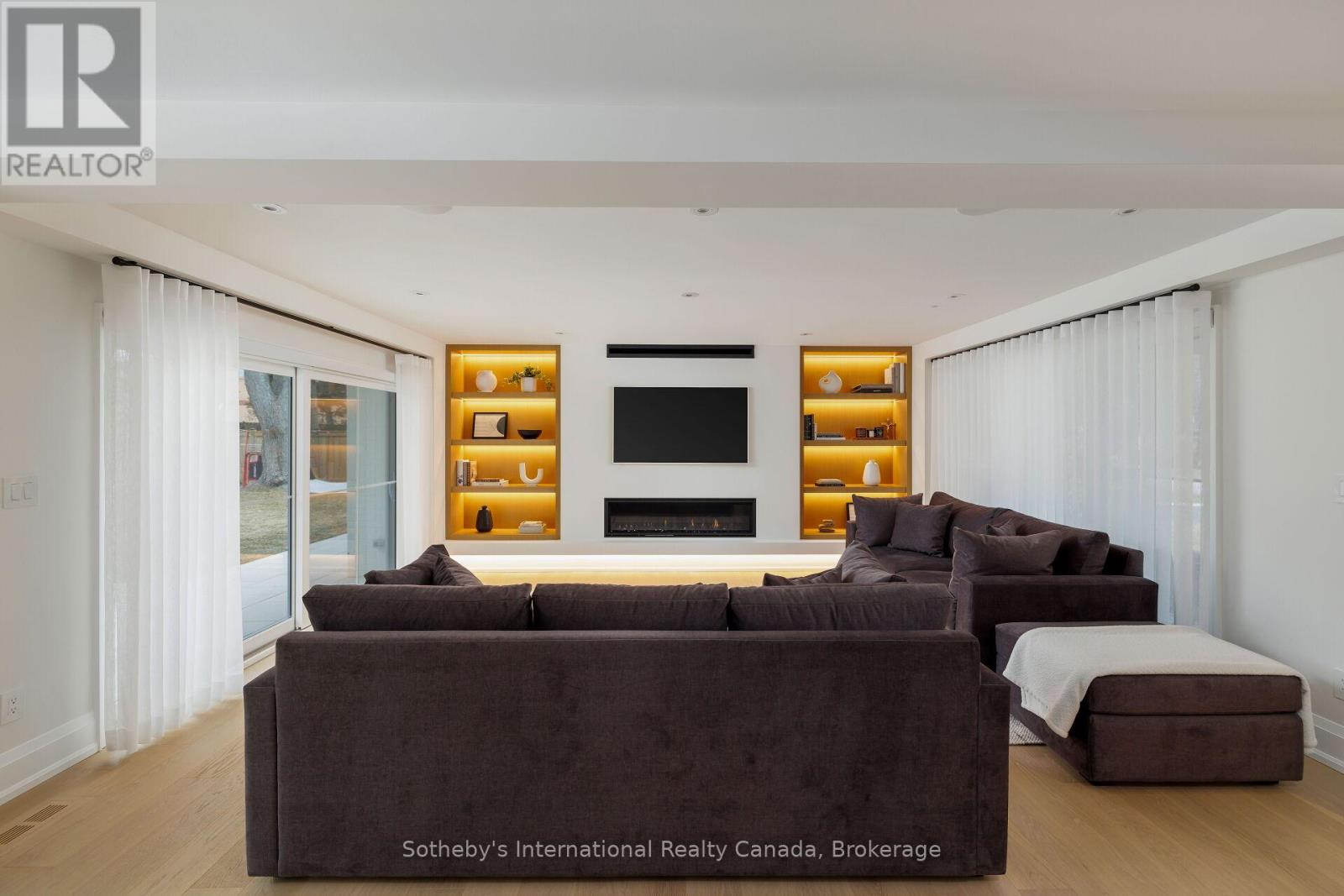 246 Cairncroft Road, Oakville, Ontario  L4J 4M3 - Photo 14 - W12699804