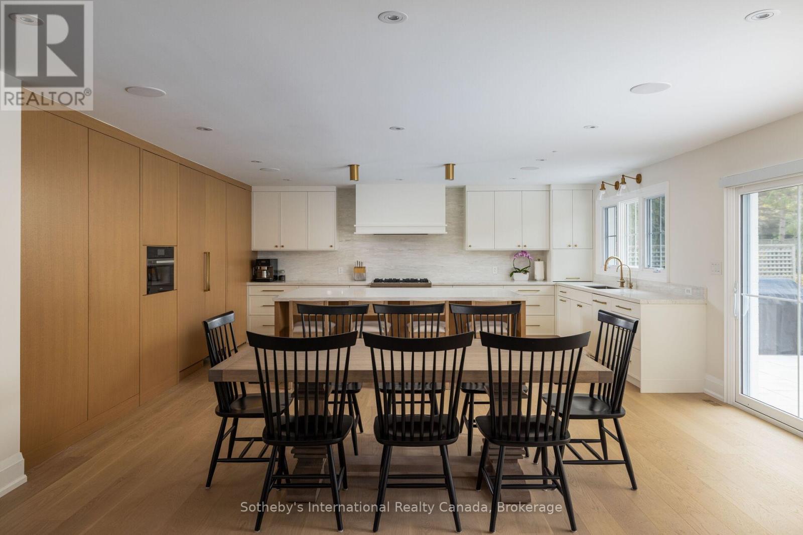 246 Cairncroft Road, Oakville, Ontario  L4J 4M3 - Photo 8 - W12699804