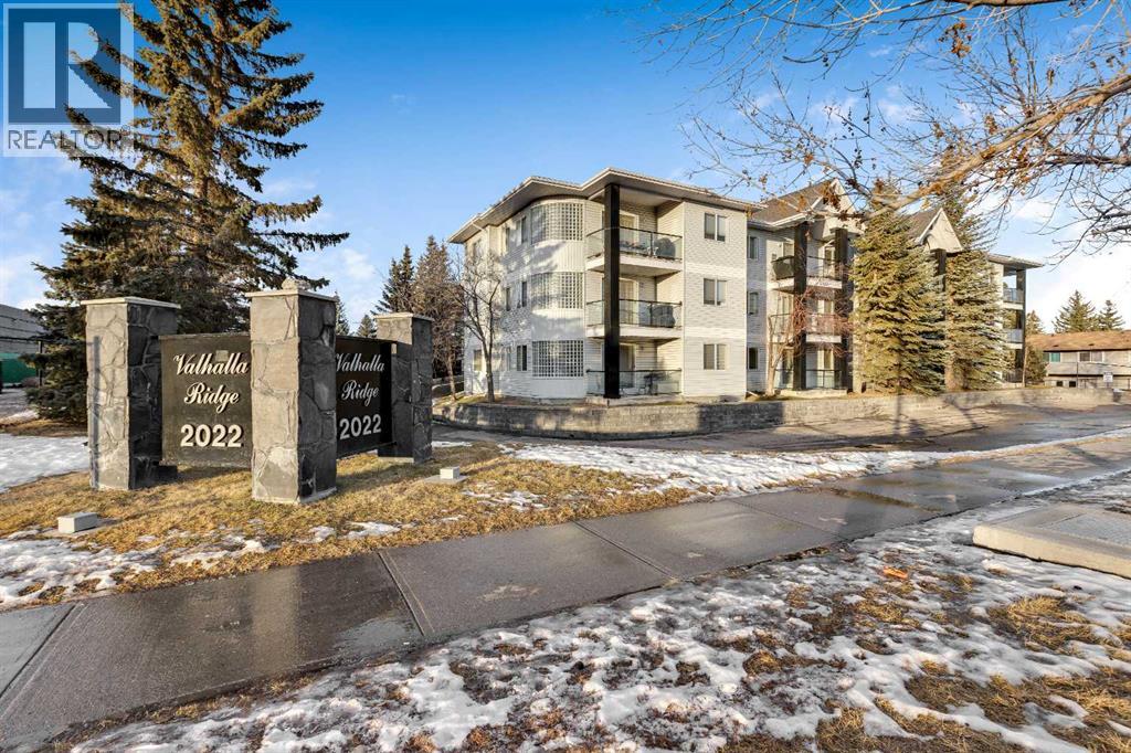 118, 2022 Canyon Meadows Drive SE, calgary, Alberta