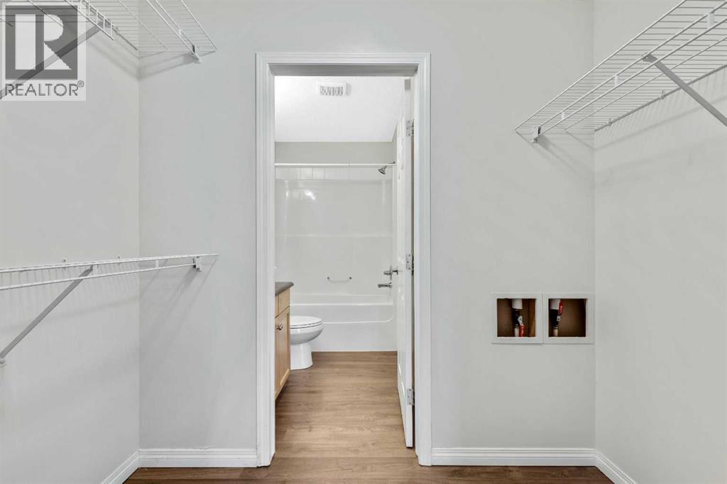 118, 2022 Canyon Meadows Drive Se, Calgary, Alberta  T2J 7H1 - Photo 20 - A2279172