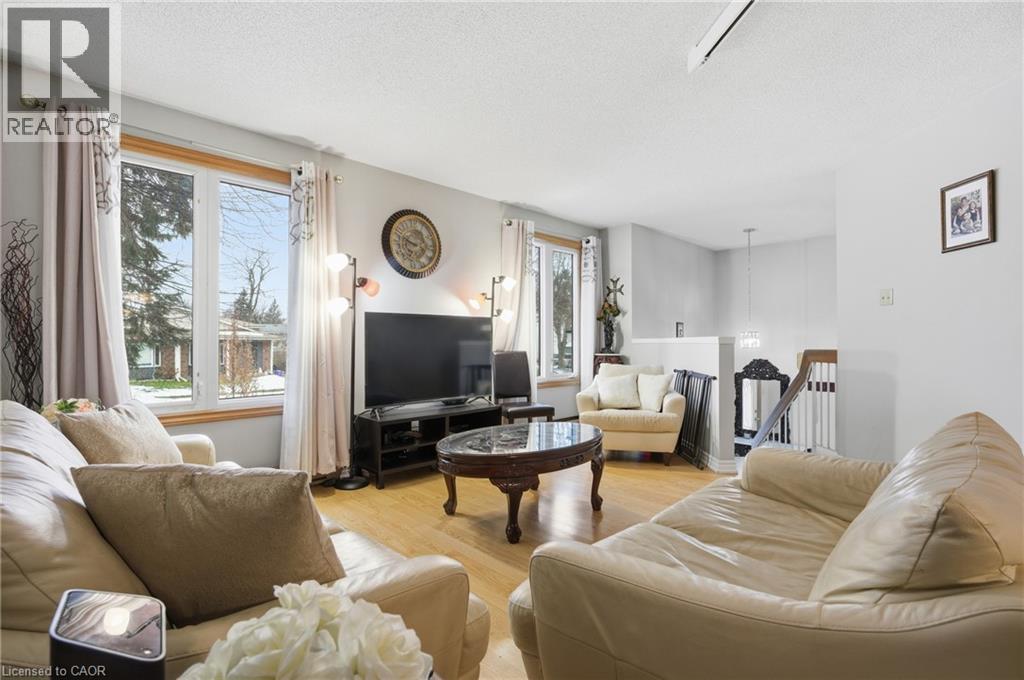 428 Dayna Crescent, Waterloo, Ontario  N2K 3K7 - Photo 5 - 40798746