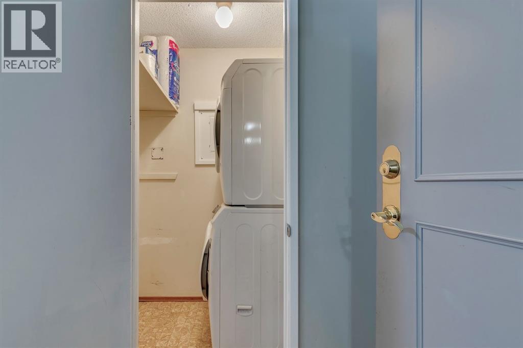 121, 860 Midridge Drive Se, Calgary, Alberta  T2X 1K1 - Photo 4 - A2279485