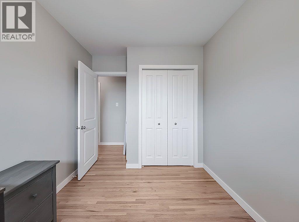 56 Glenpatrick Drive Sw, Calgary, Alberta  T3E 4L6 - Photo 12 - A2279482