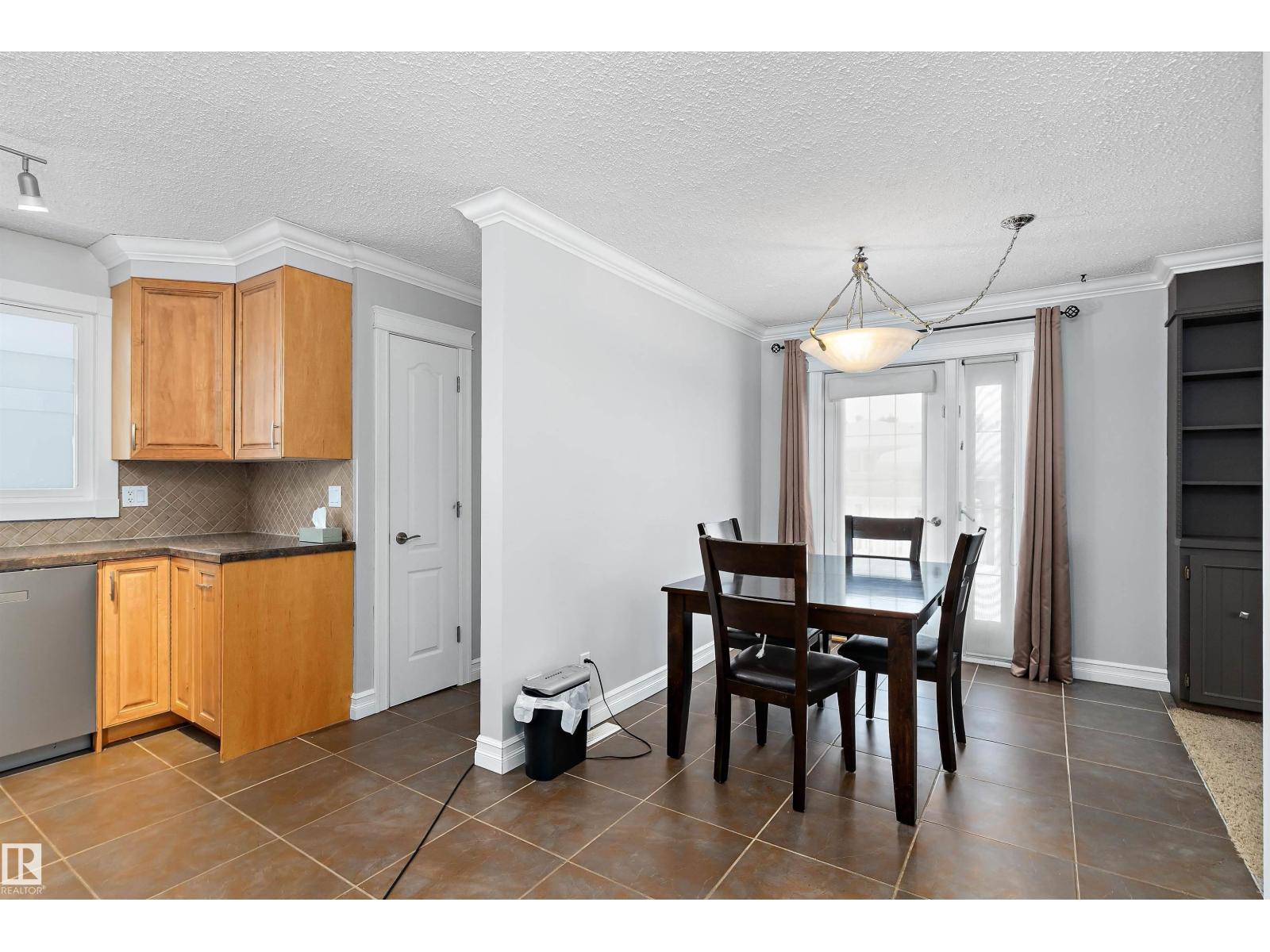 1115 82 St Nw, Edmonton, Alberta  T6K 1X5 - Photo 16 - E4470139